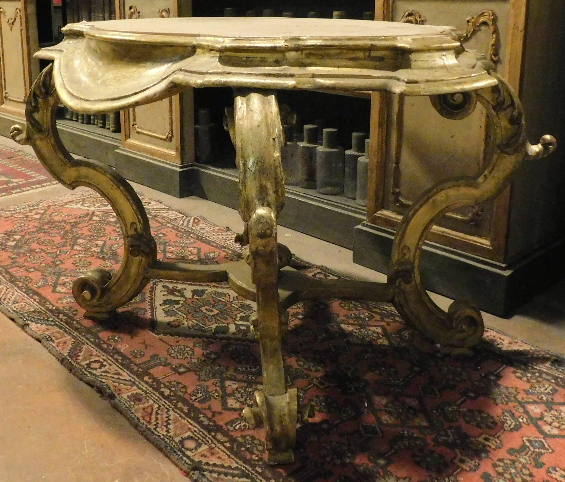 Hand-Carved Vintage Coffee Table, Console in Gilded Wood, Pink Marble Top, Early 1900s Italy