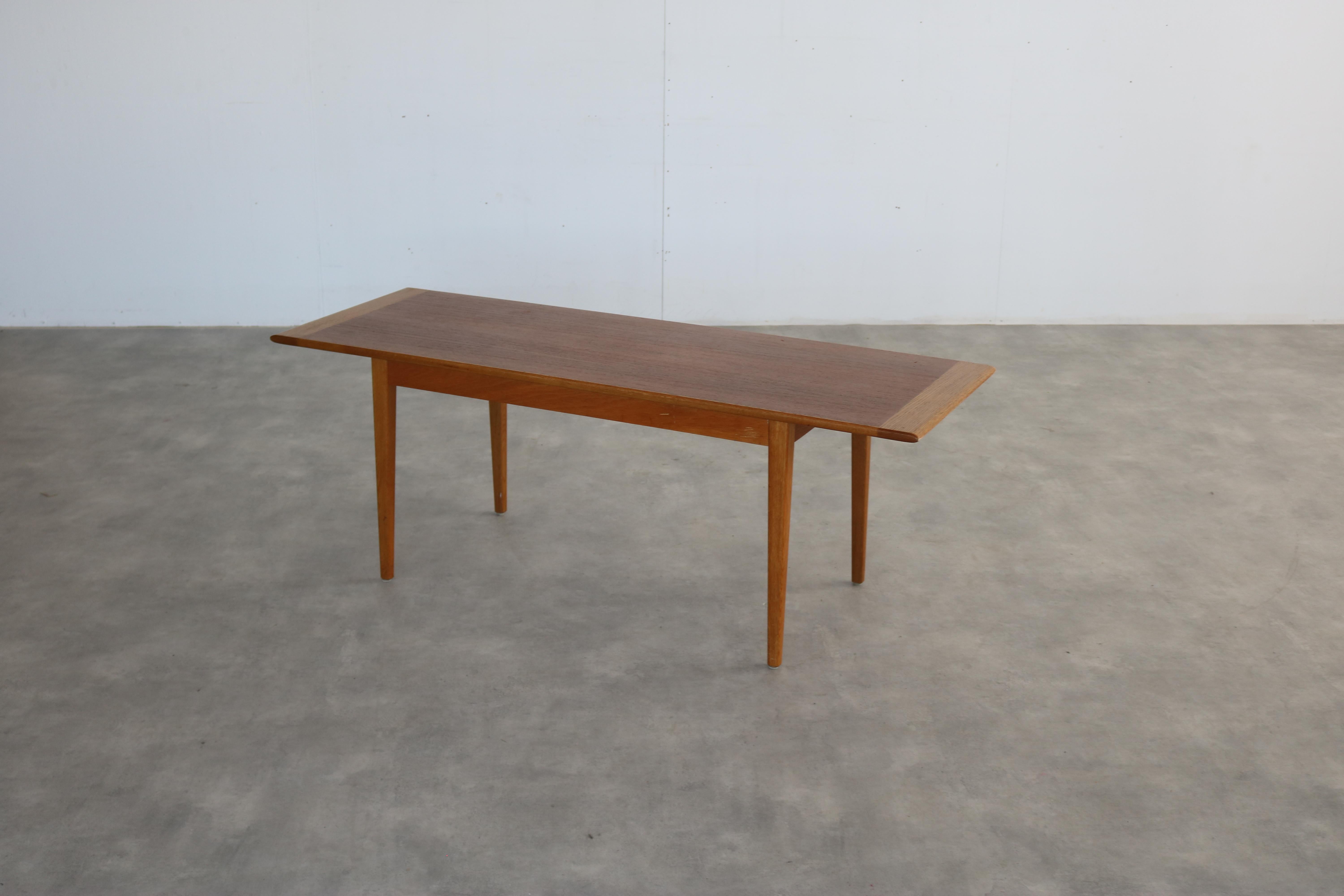 table basse vintage  table à manger  60s  Suédois Bon état - En vente à Lemmer, NL