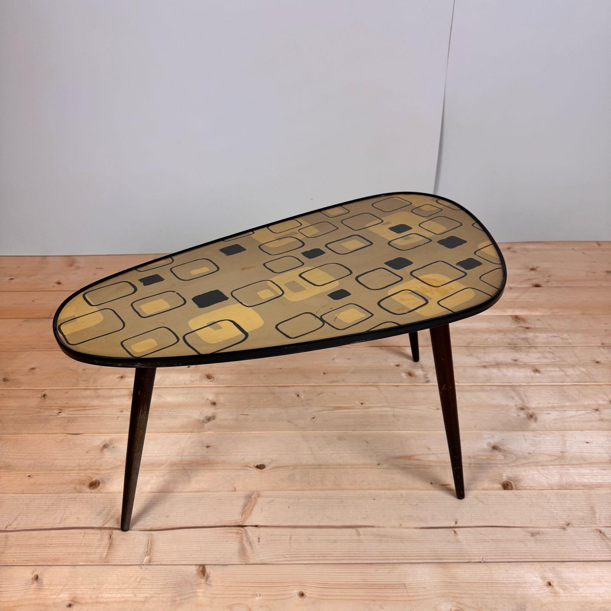 Vintage Couchtisch, Deutschland 1960er Jahre im Zustand „Gut“ im Angebot in Torino, IT