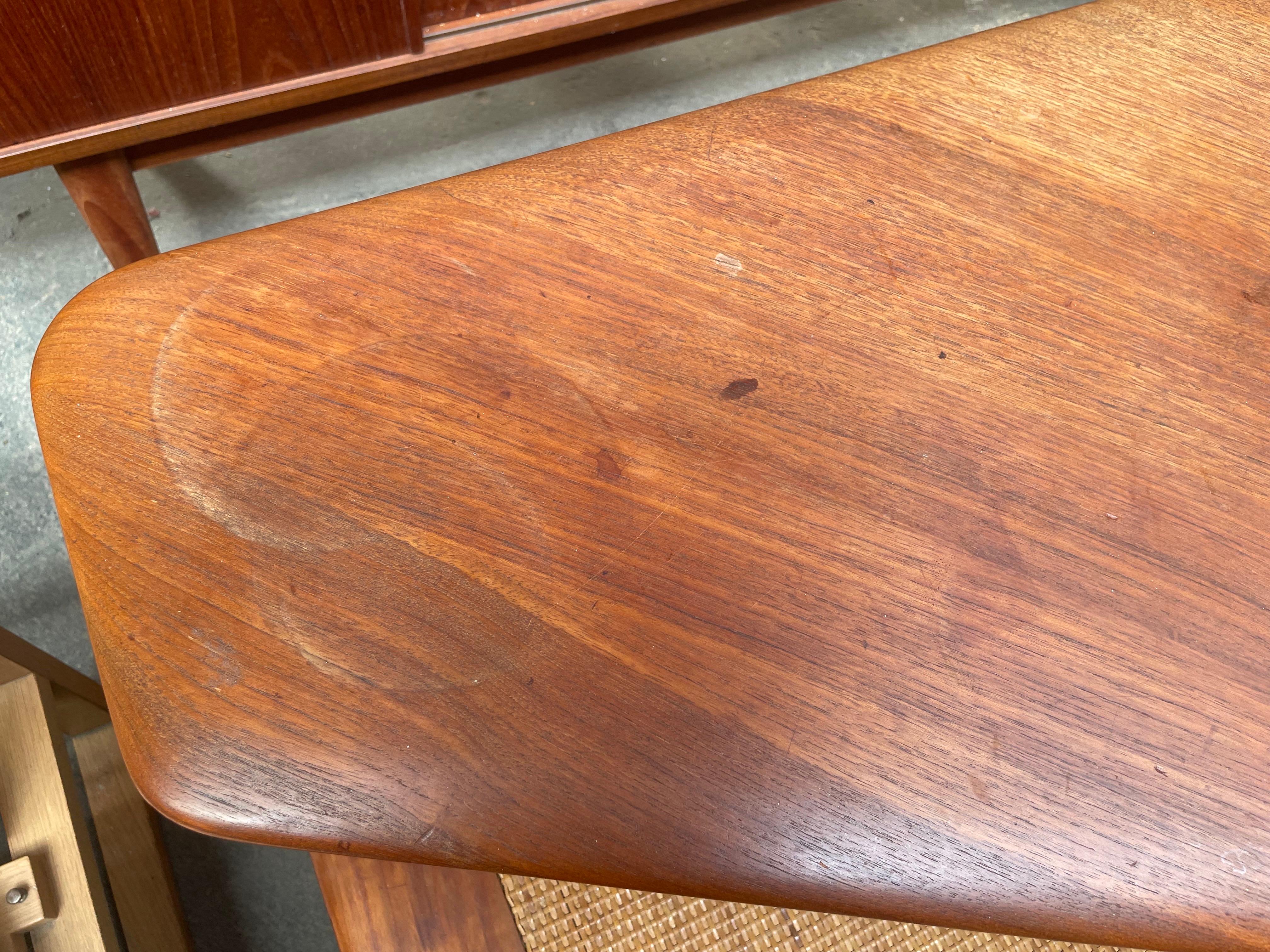 Vintage coffee table in teak by Peter Hvidt & Orla Mølgaard-Nielsen 1960´s For Sale 6