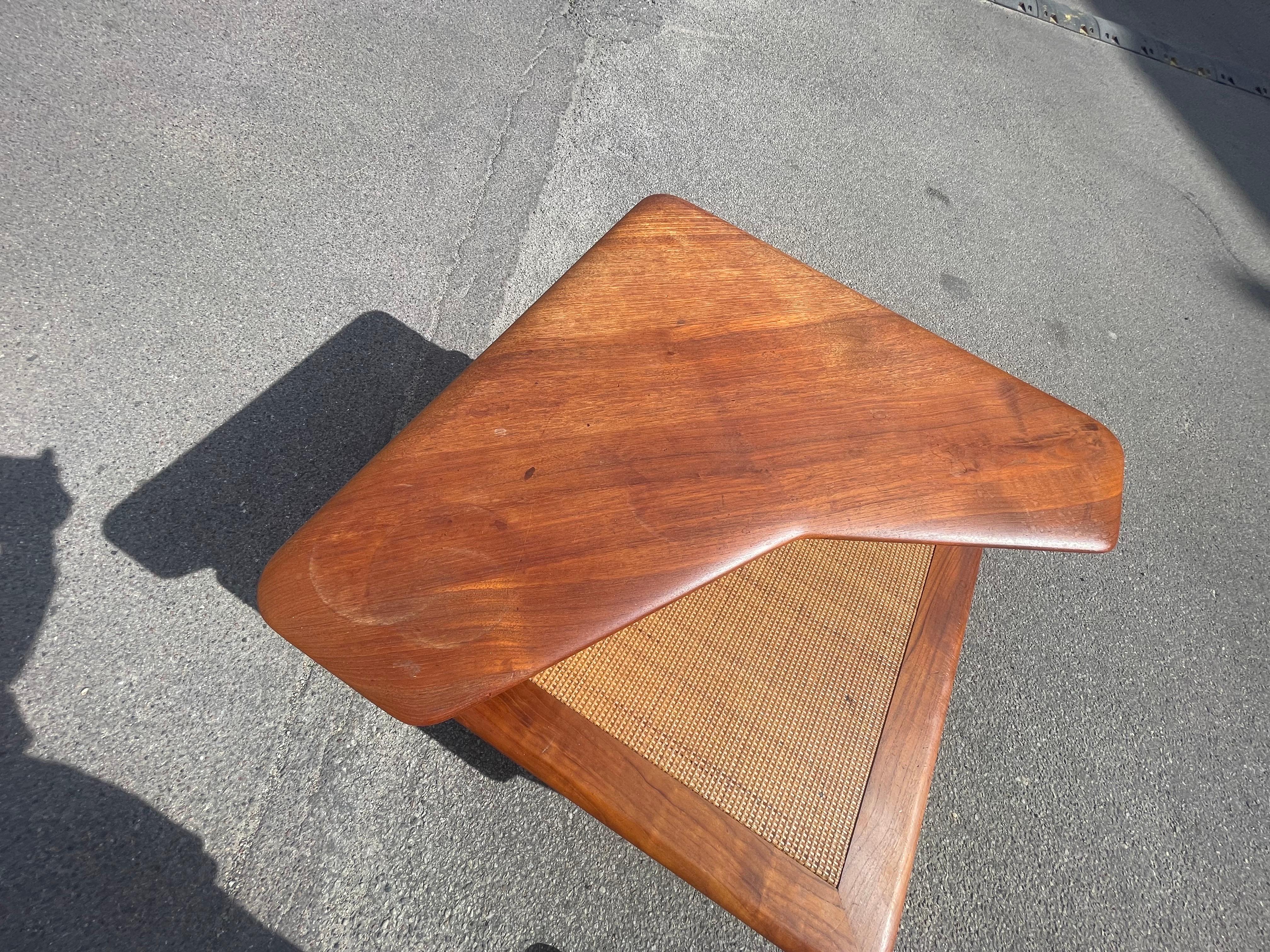 Teak Vintage coffee table in teak by Peter Hvidt & Orla Mølgaard-Nielsen 1960´s For Sale