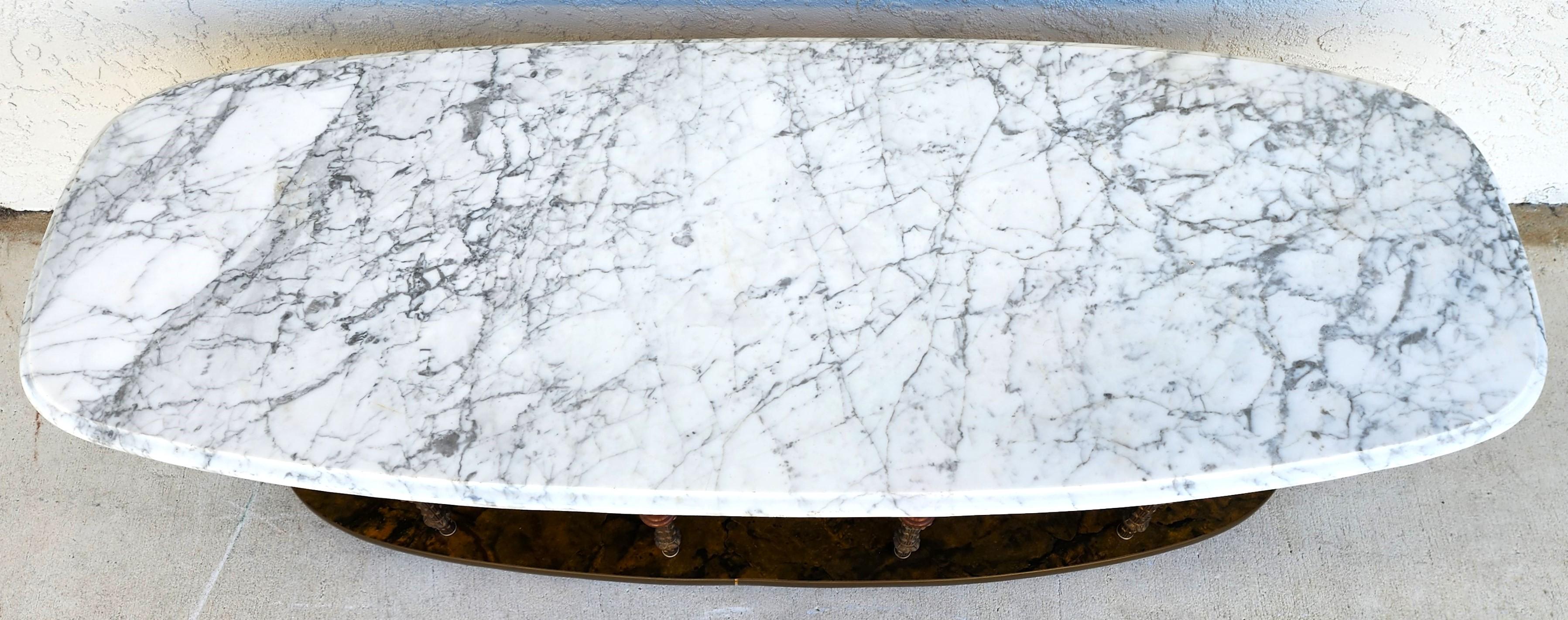 Milieu du XXe siècle Table basse italienne marbre en vente