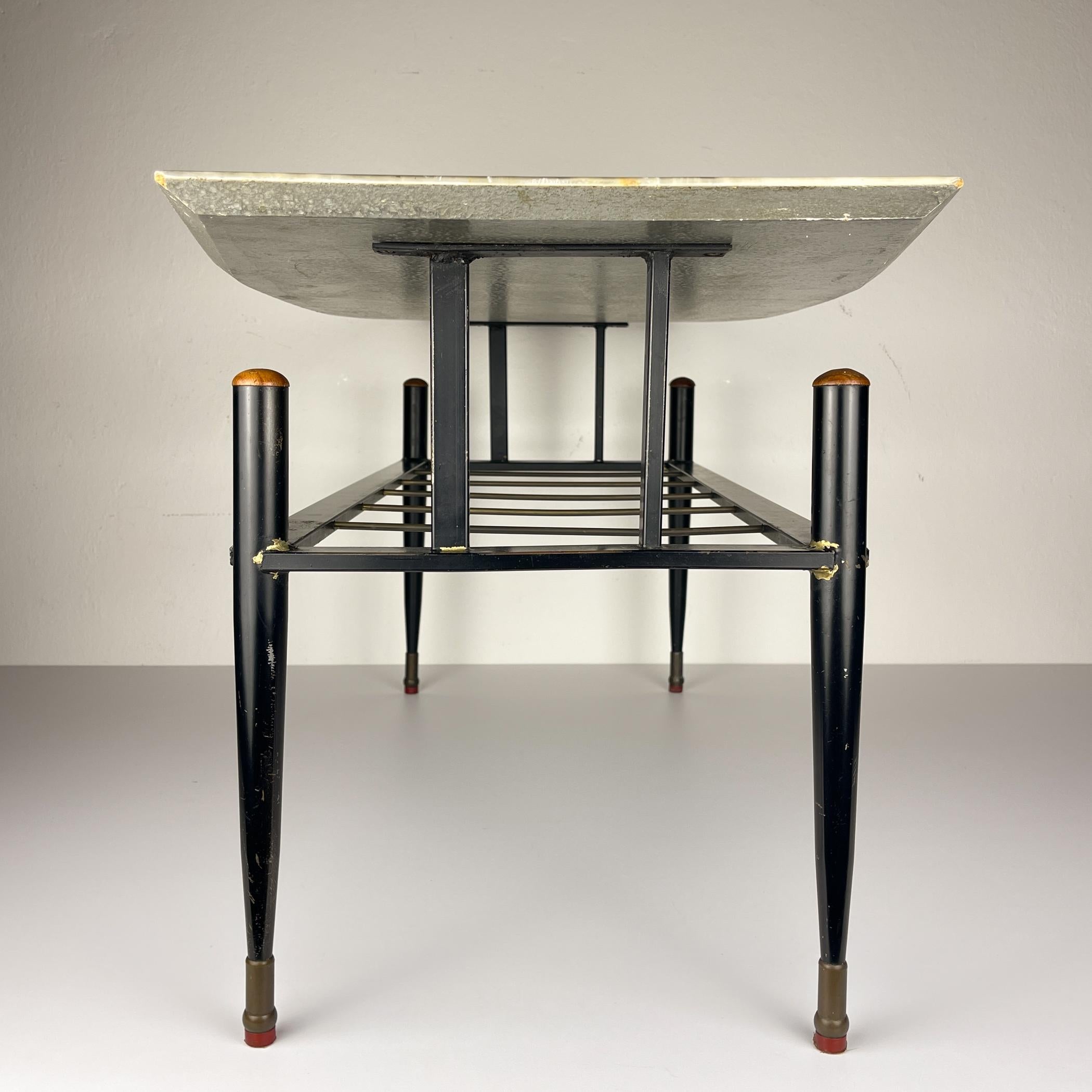 Mesa de centro vintage Italia años 50 en venta 3