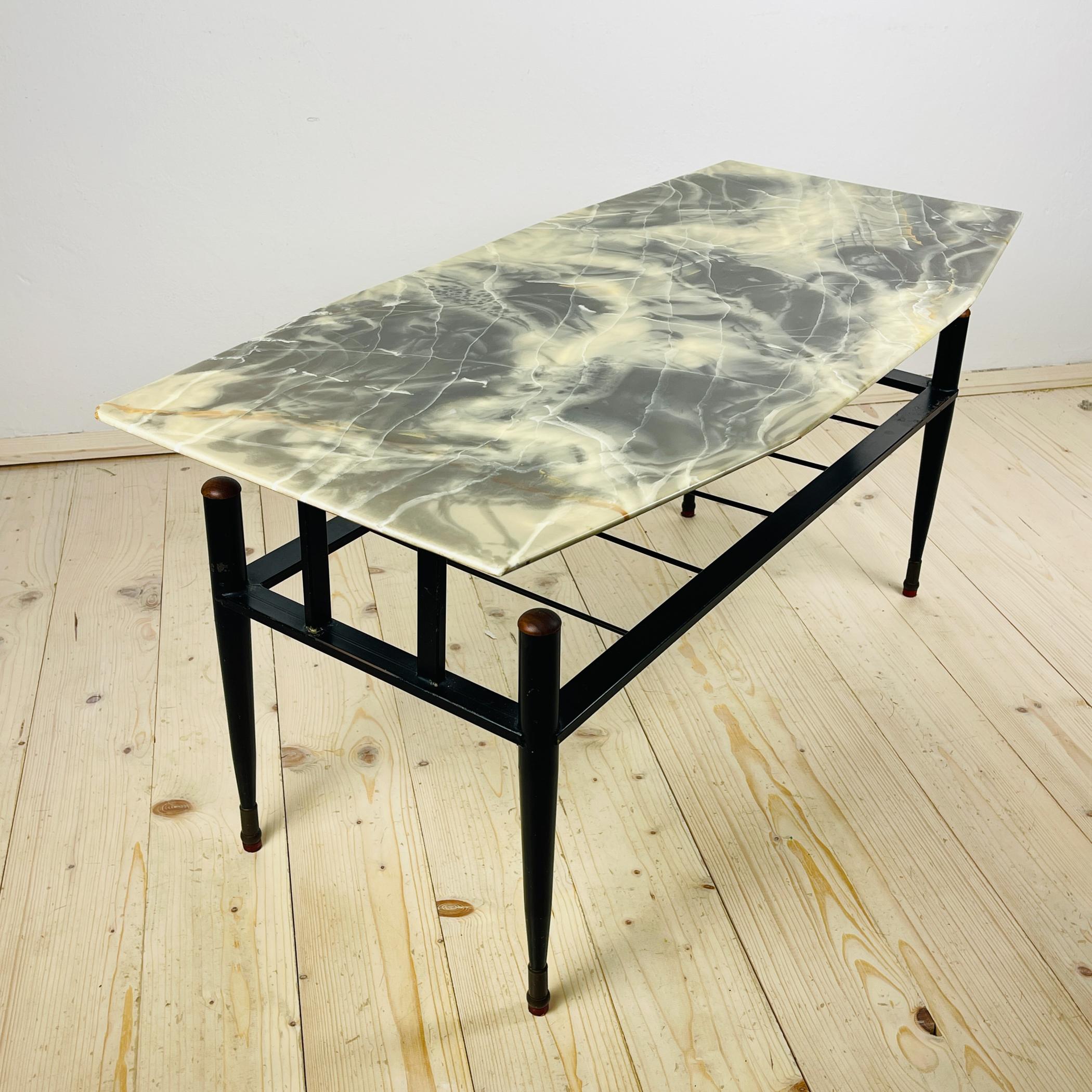 Mesa de centro vintage Italia años 50 en venta 4