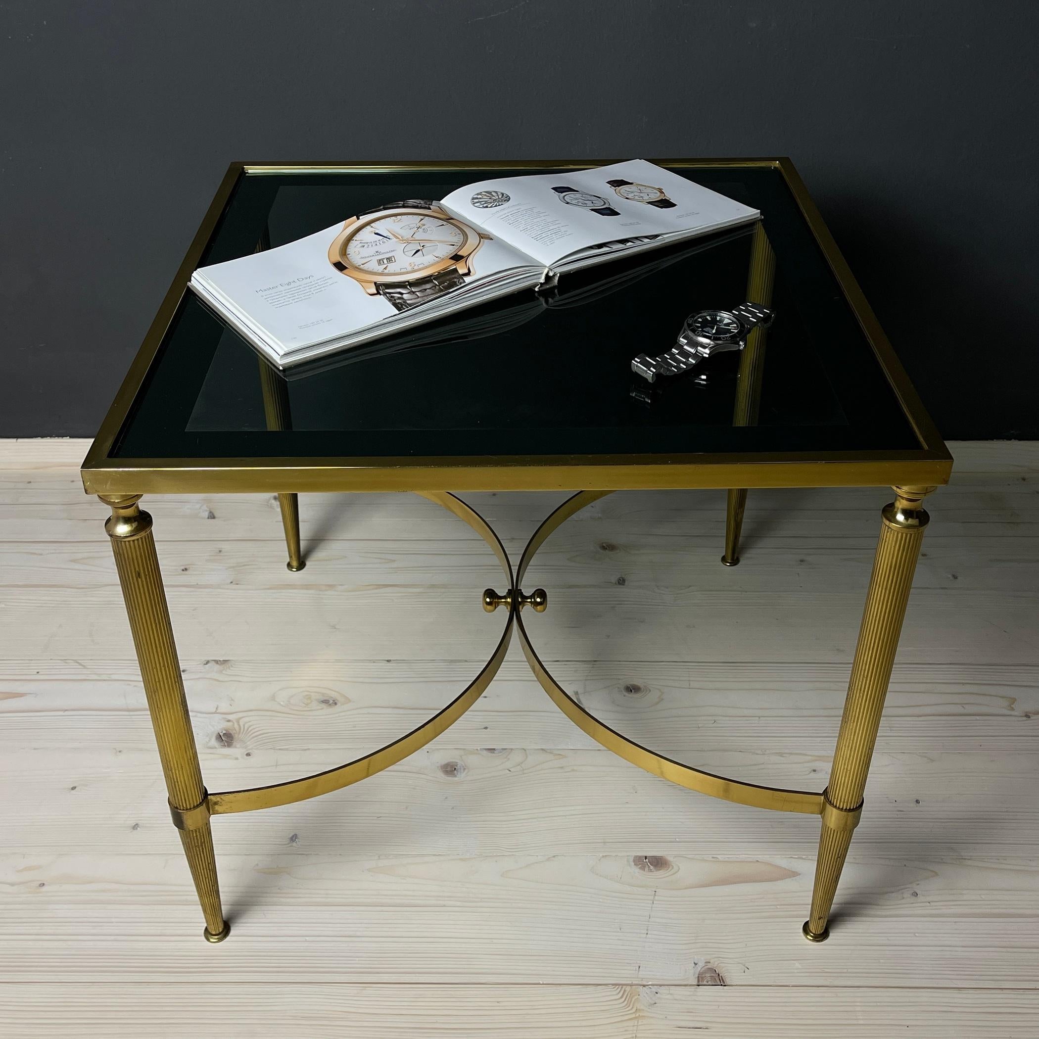 Vintage Coffee Table Italy 1970s For Sale 4