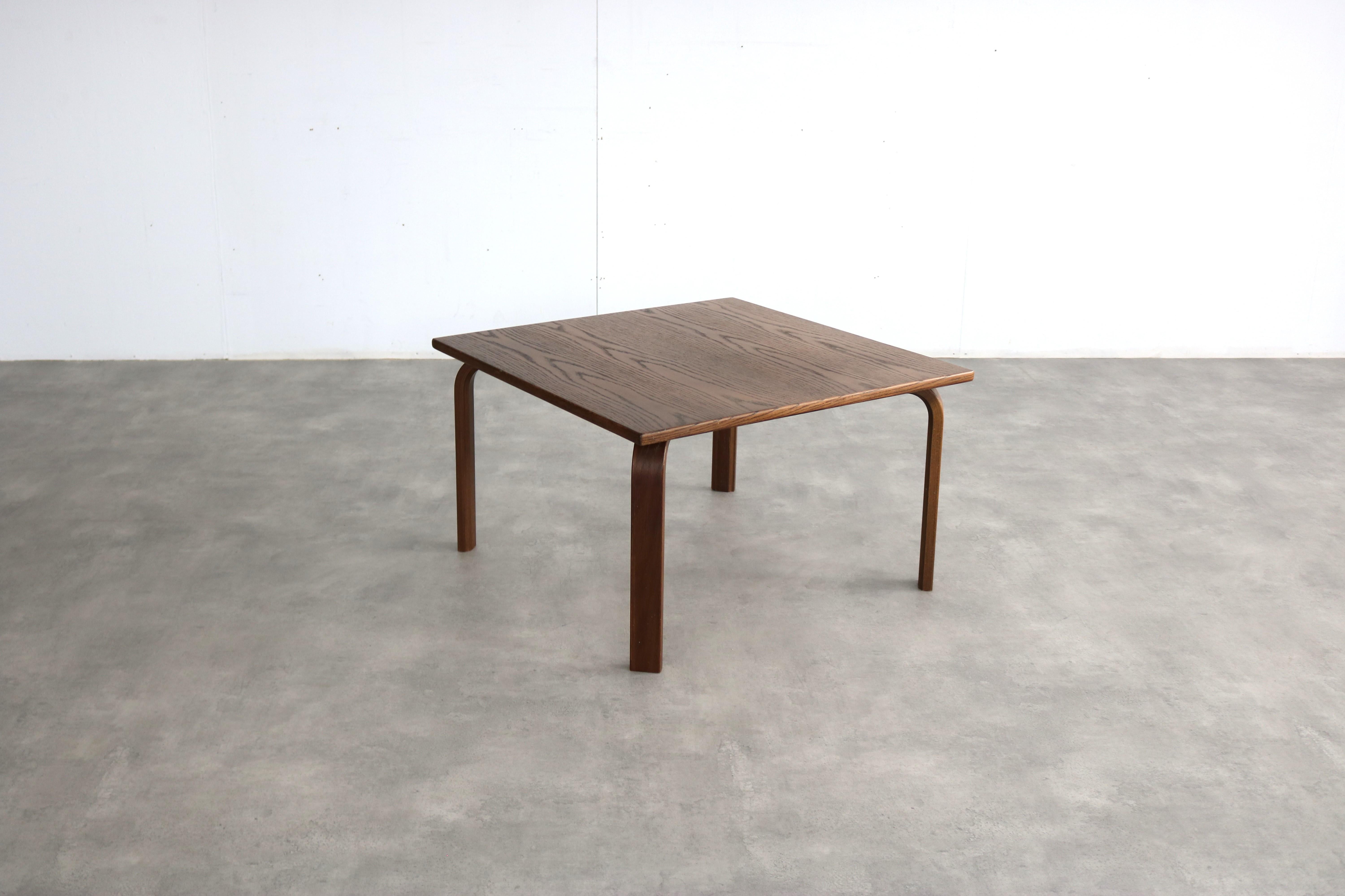 Swedish vintage coffee table | side table | Kinnarps | Sweden For Sale