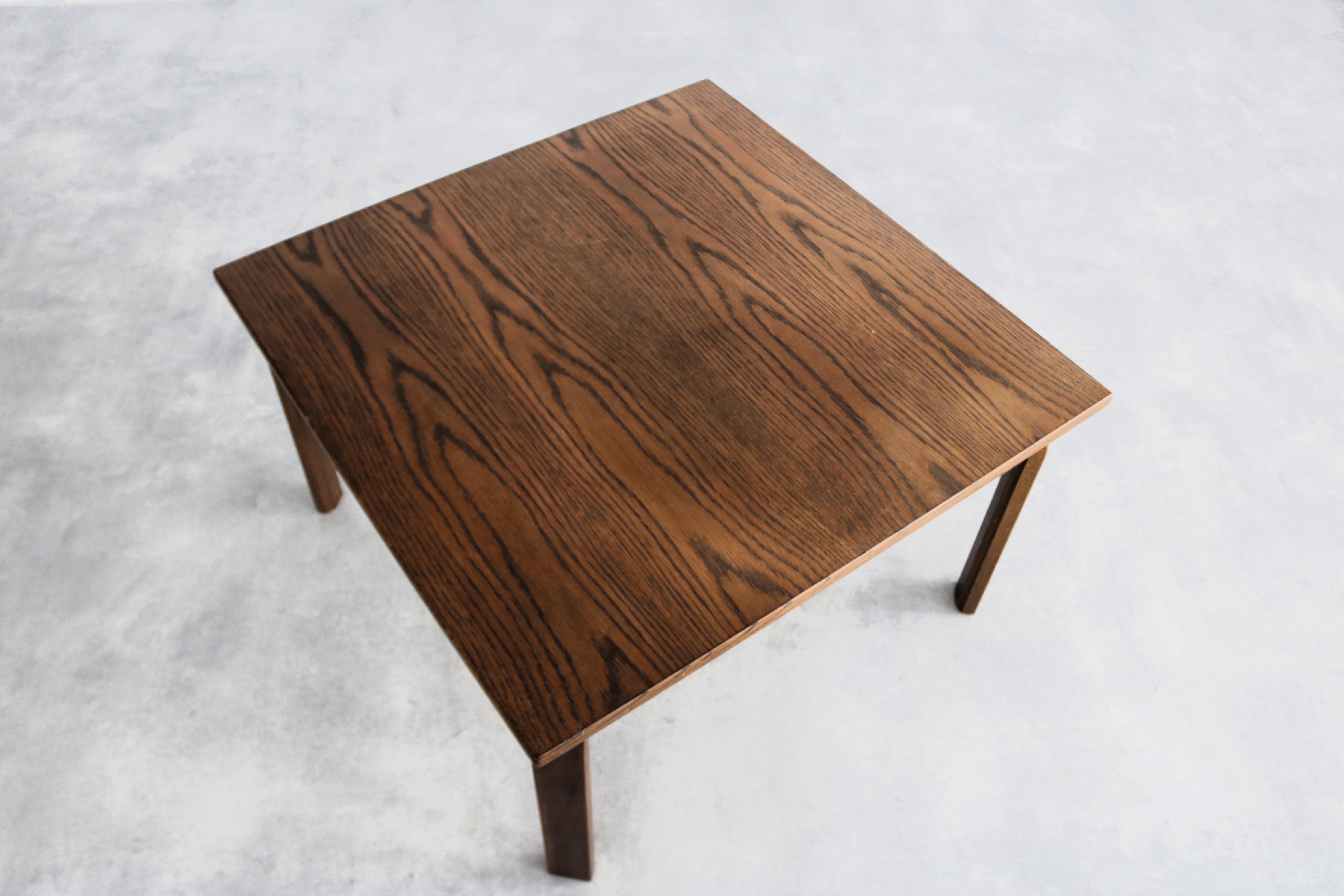 Fin du 20e siècle table basse vintage  table d'appoint  Kinnarps  Suède en vente