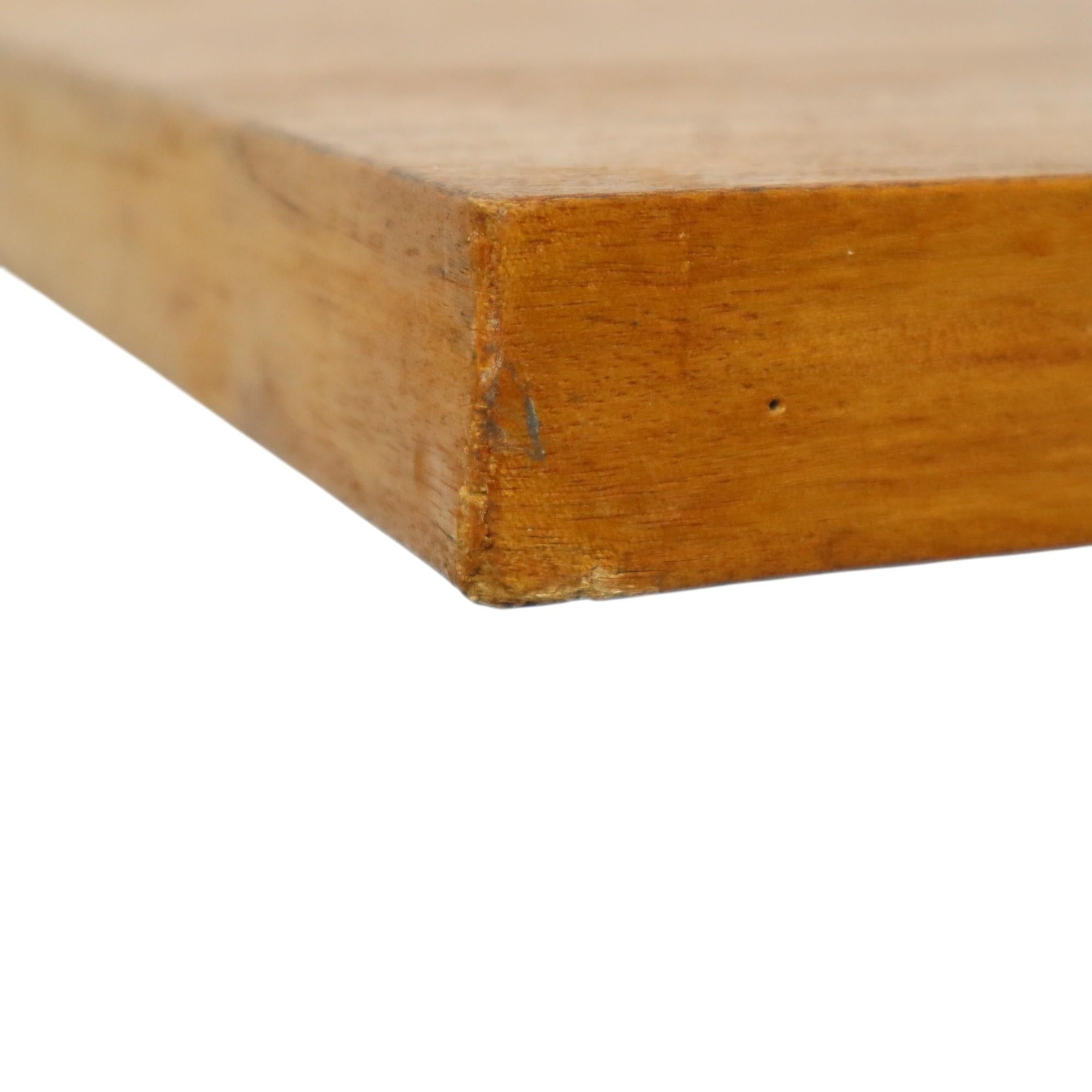 Table basse vintage avec plateau en bois et roues chromées 90 cm en vente 7