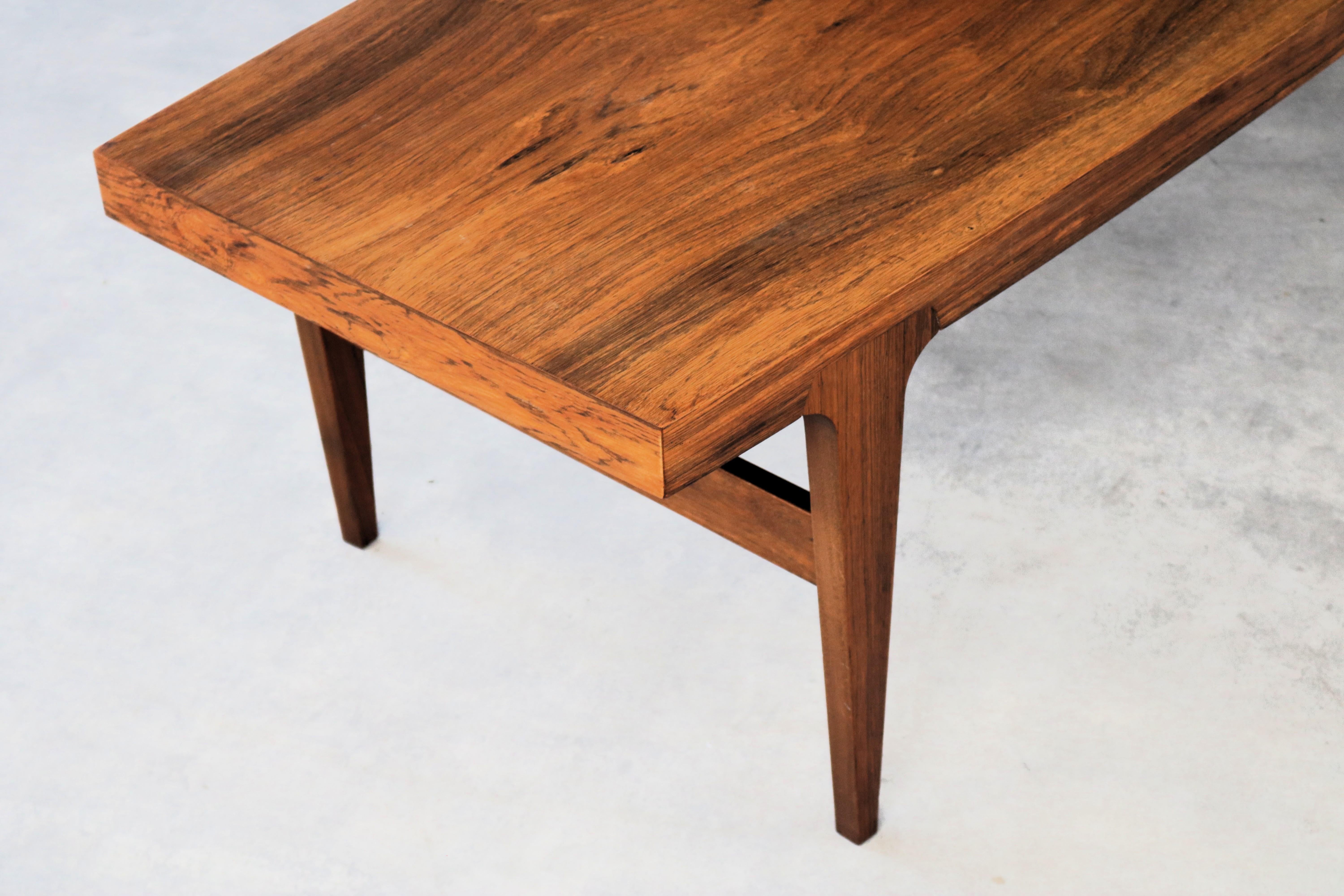 Table basse vintage  tableau  1960s  Danois en vente 1