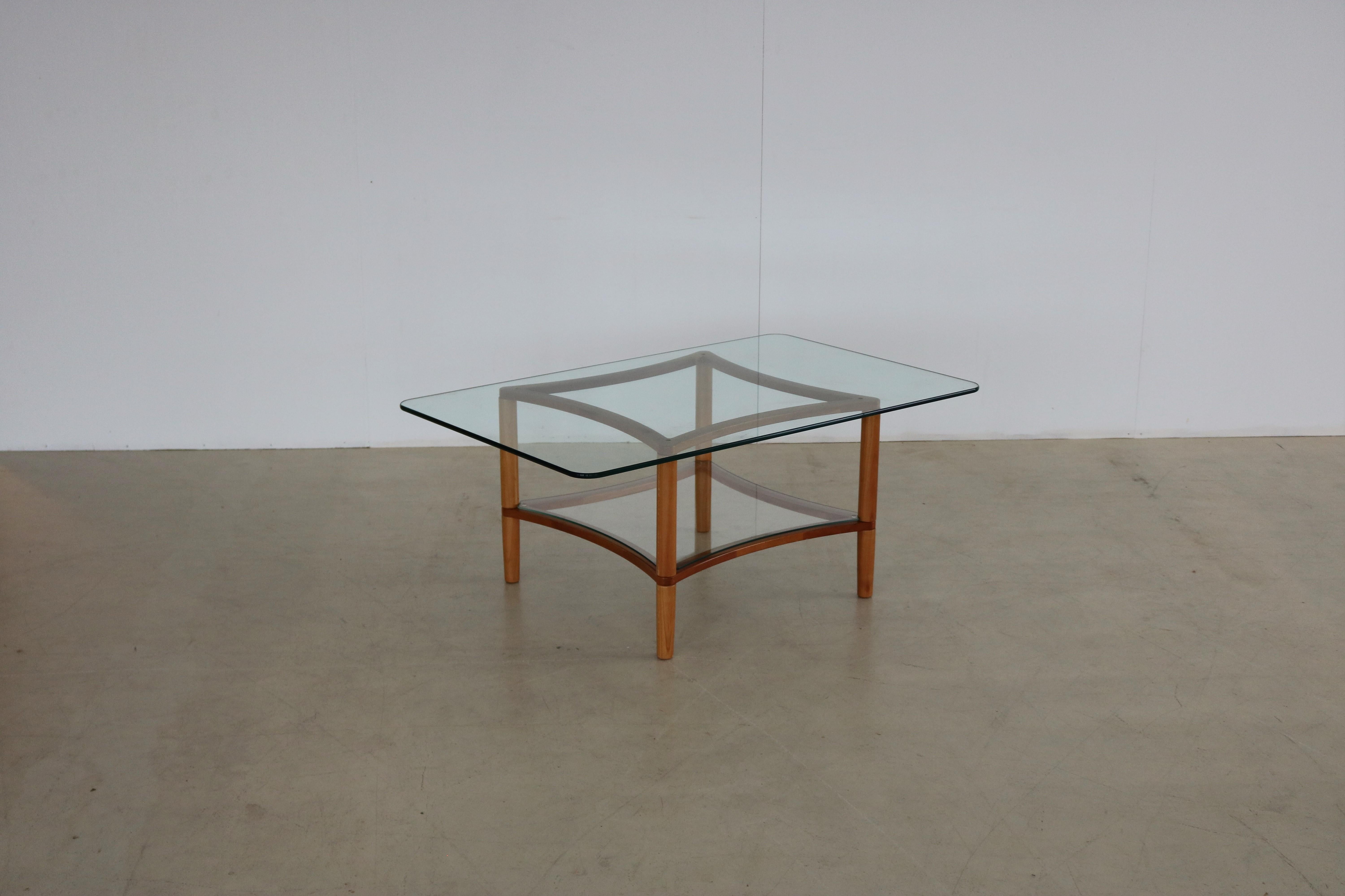 vintage coffee table  table  glass  70s  Danish In Good Condition For Sale In GRONINGEN, NL
