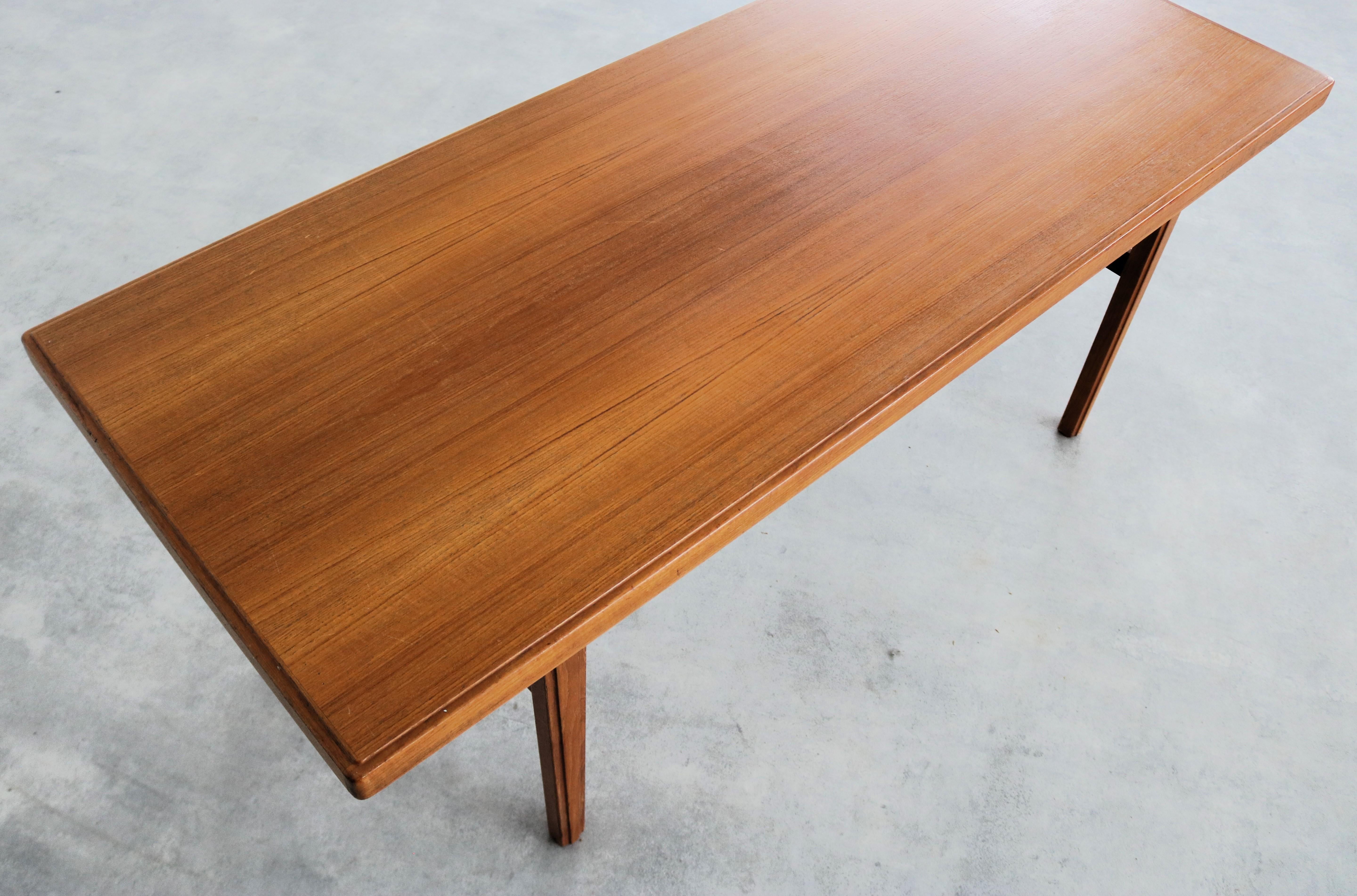 Metà XX secolo tavolino vintage  Tavolo  Teak  60s  Svezia in vendita
