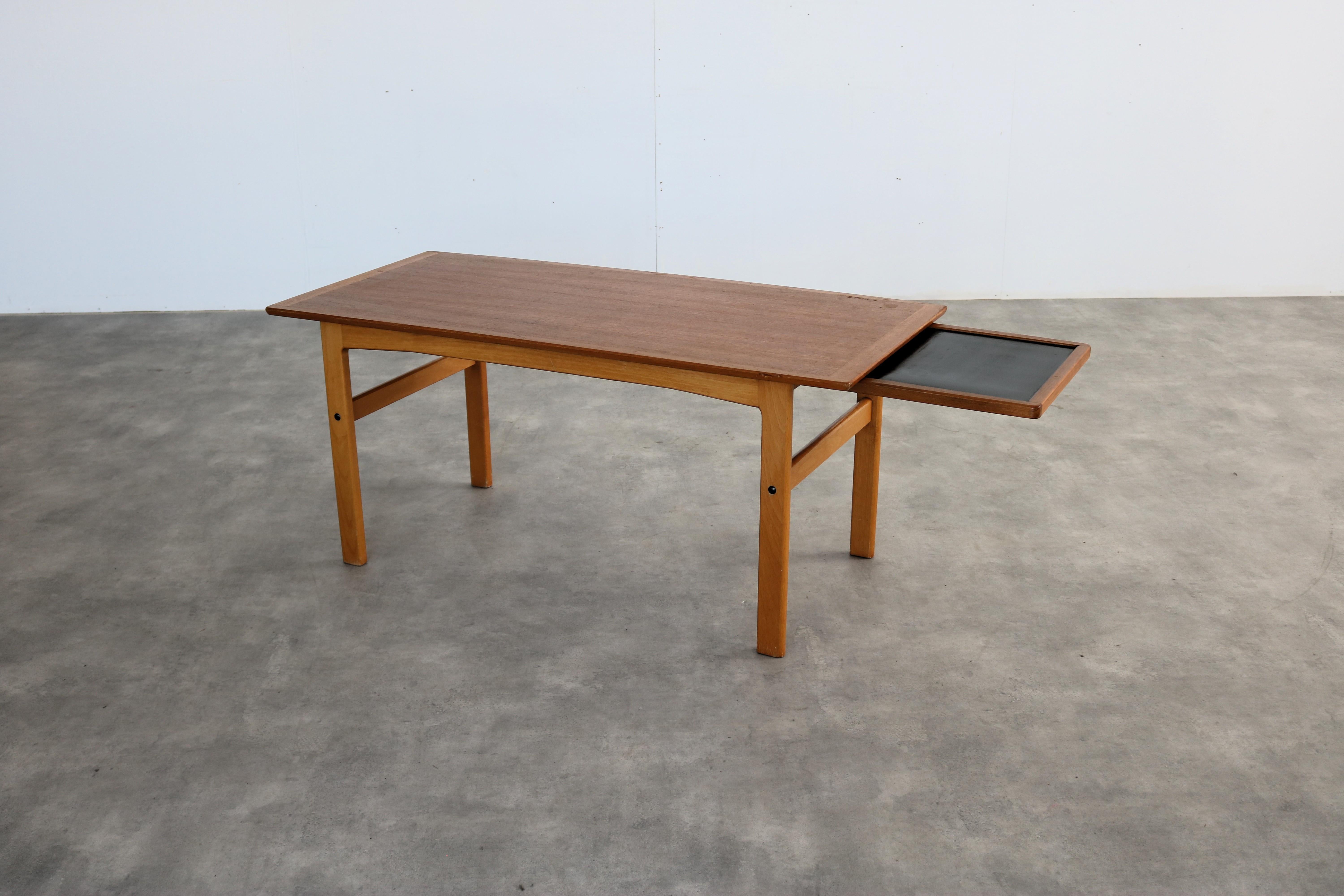 vintage coffee table  teak   1960s  Swedish For Sale 3