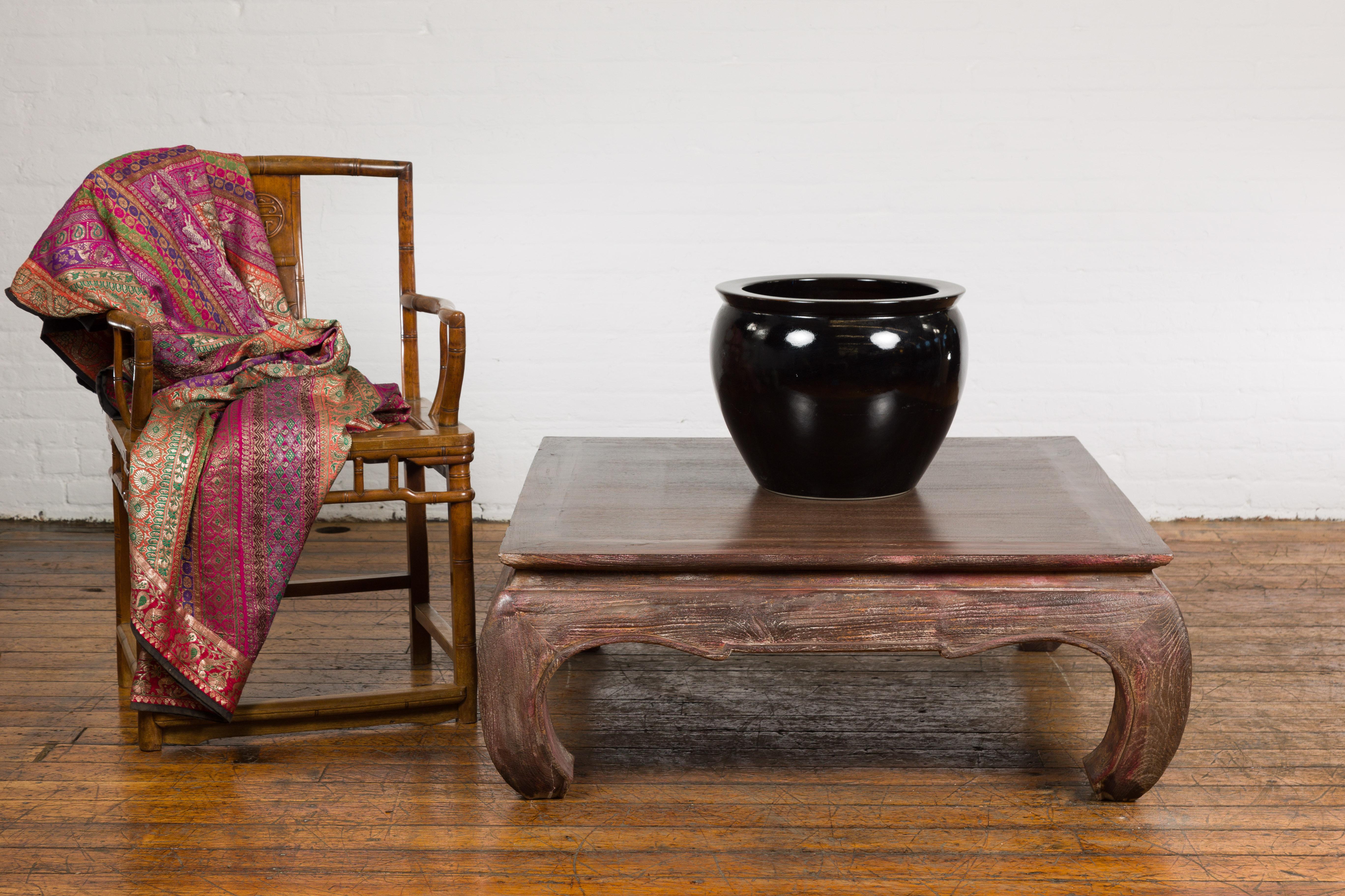 Thai Vintage Coffee Table with Chow Legs, Carved Apron and Distressed Patina For Sale