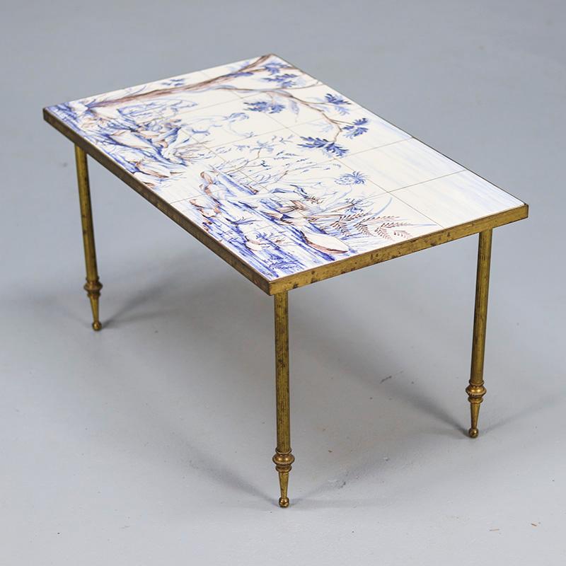 Vintage Coffee Table with Inlaid Top, 1960s en vente 4
