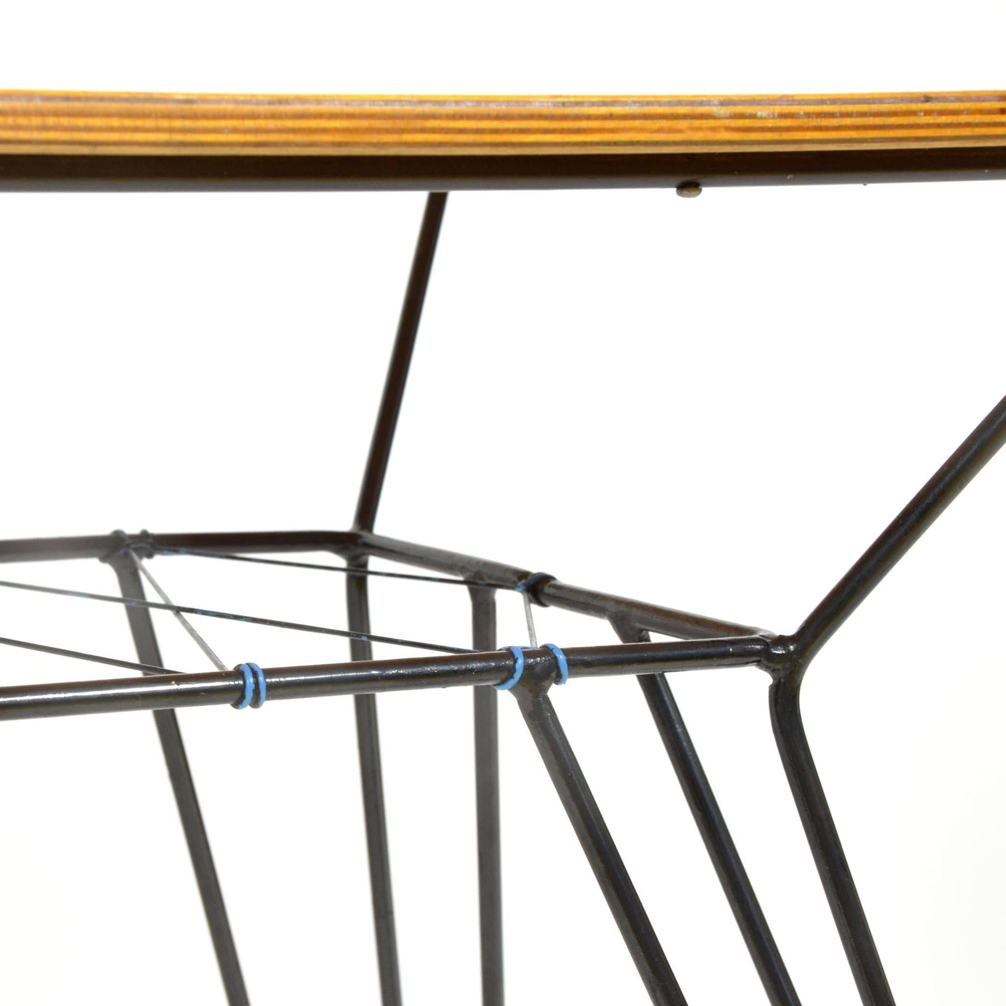 Metal Vintage Coffee Table with Wire Sockle, Czechoslovakia, 1970s For Sale
