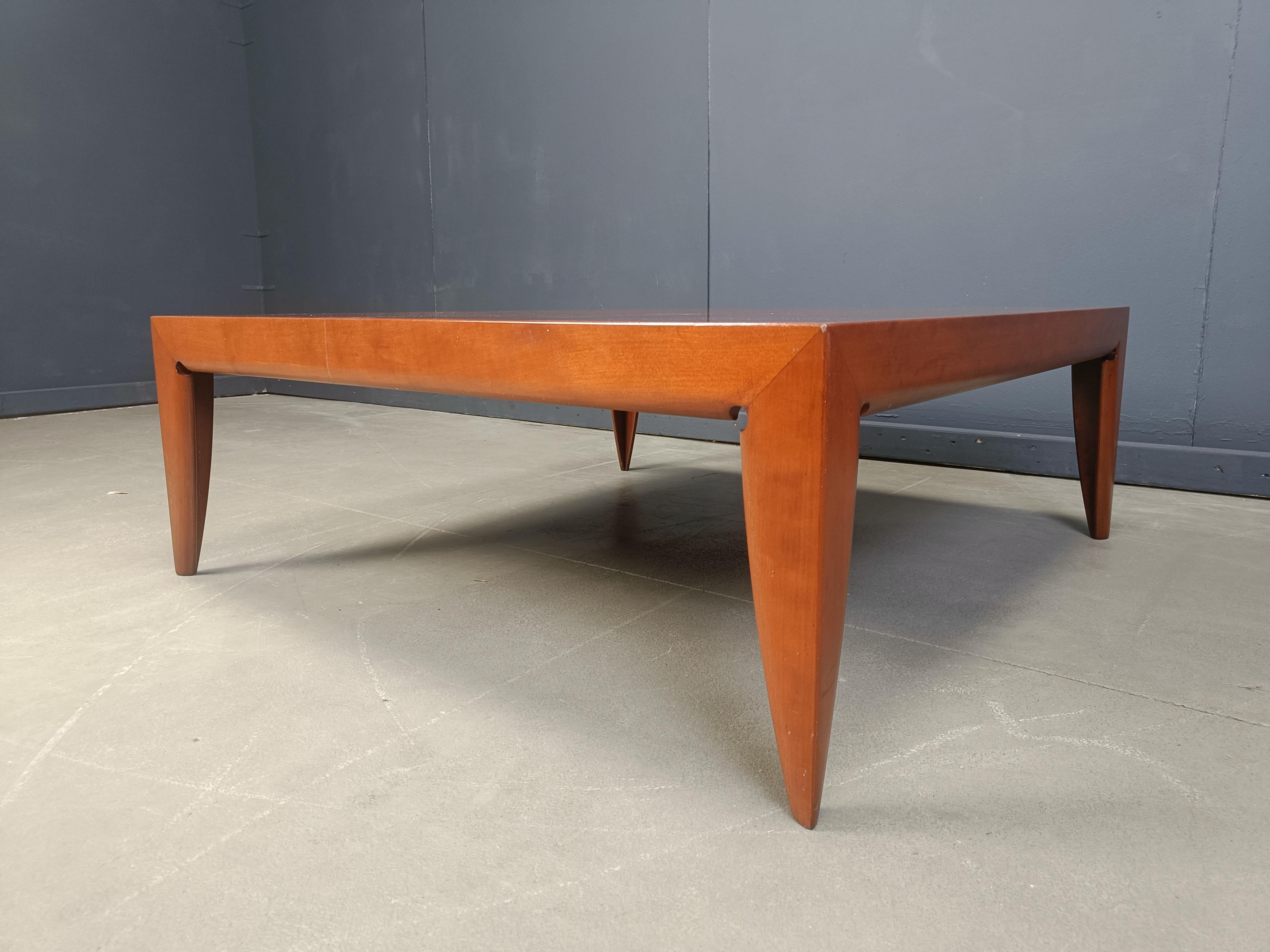 Vintage coffee tbale by Giorgetti, 1990s In Good Condition For Sale In Leuven, Vlaams Gewest