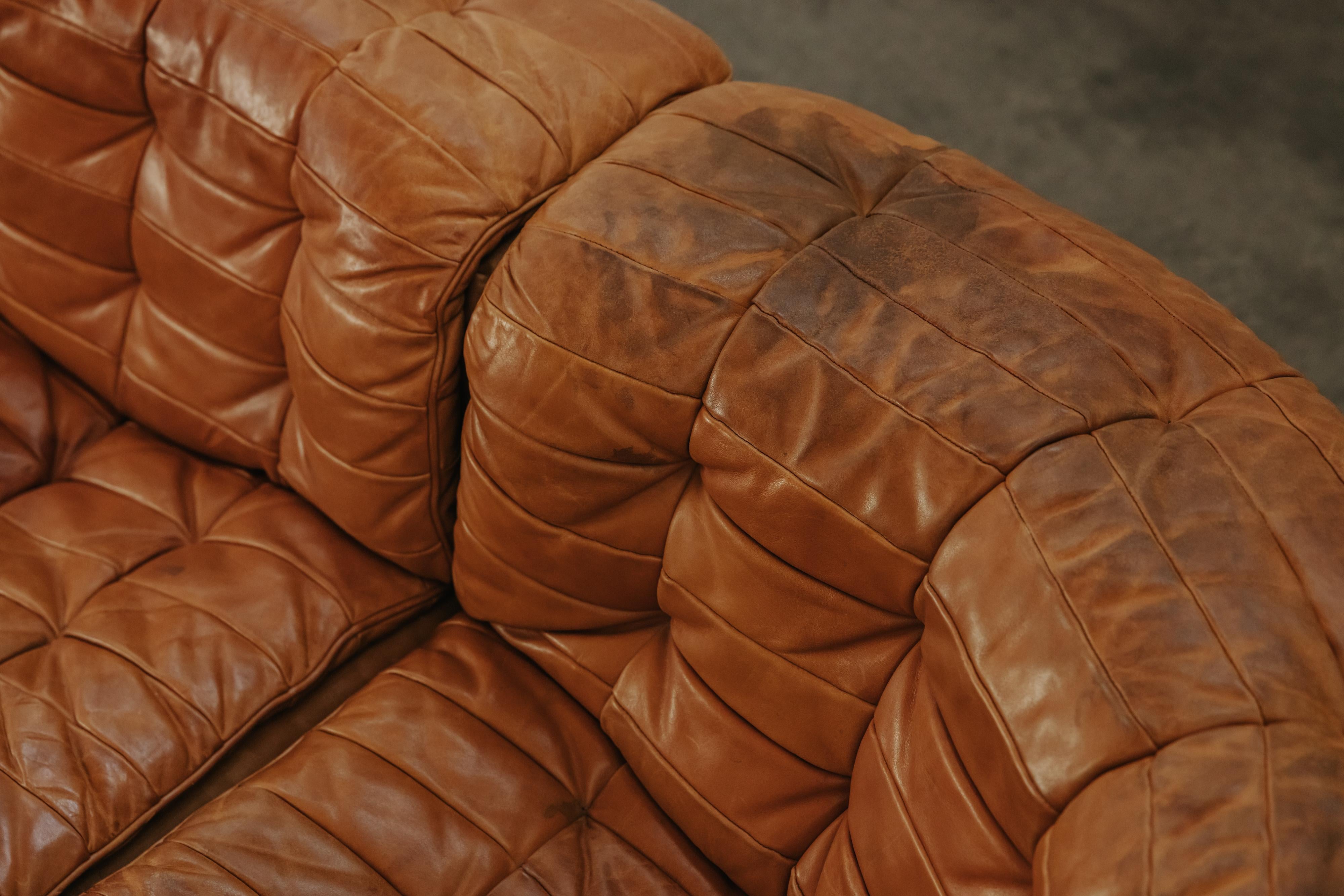 Cognacfarbenes Leder-Sofa De Sede DS 11 aus der Schweiz, ca. 1970 im Zustand „Gut“ im Angebot in Nashville, TN