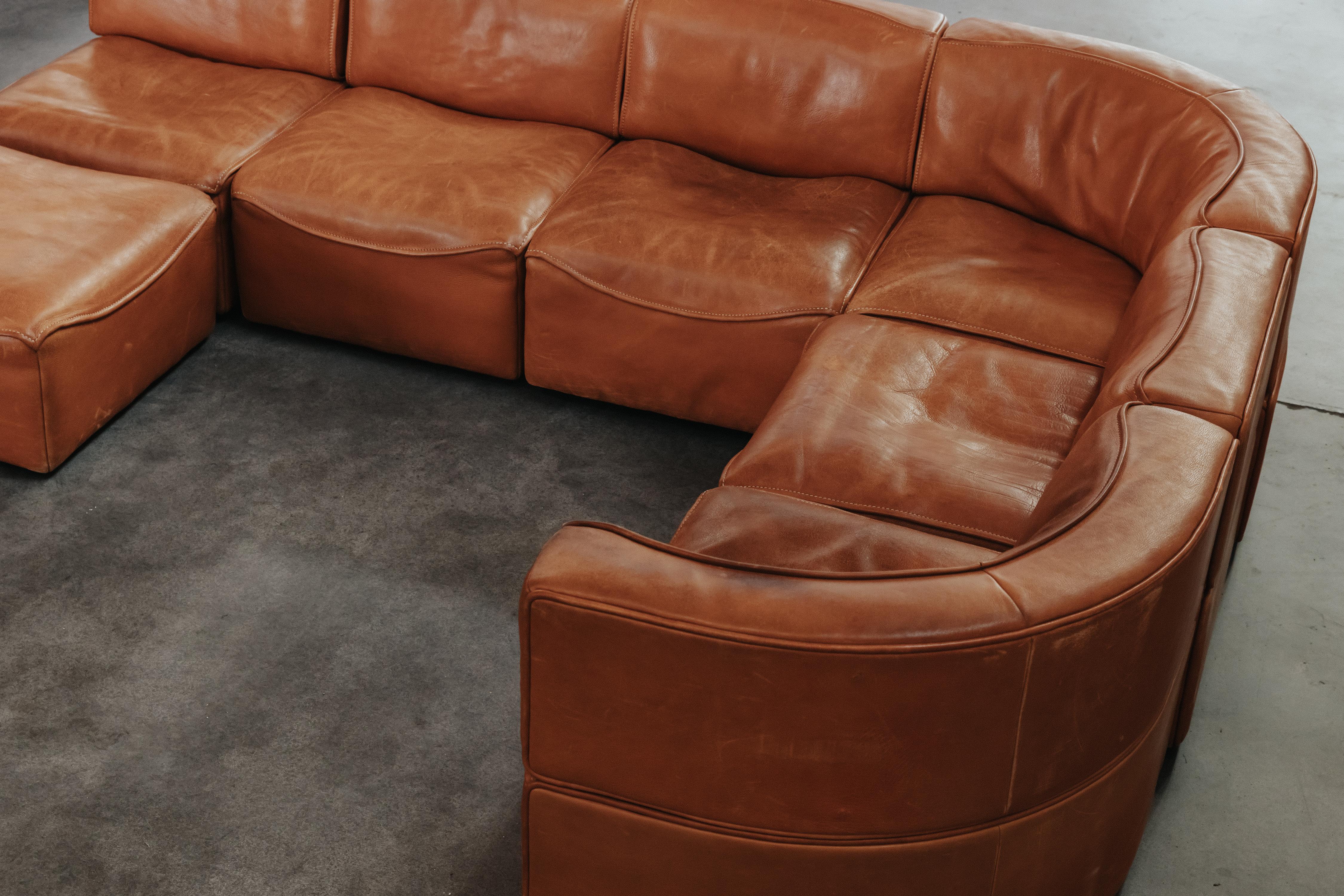 Vintage Cognac Leather De Sede DS-15 Sofa From Switzerland, Circa 1970 3