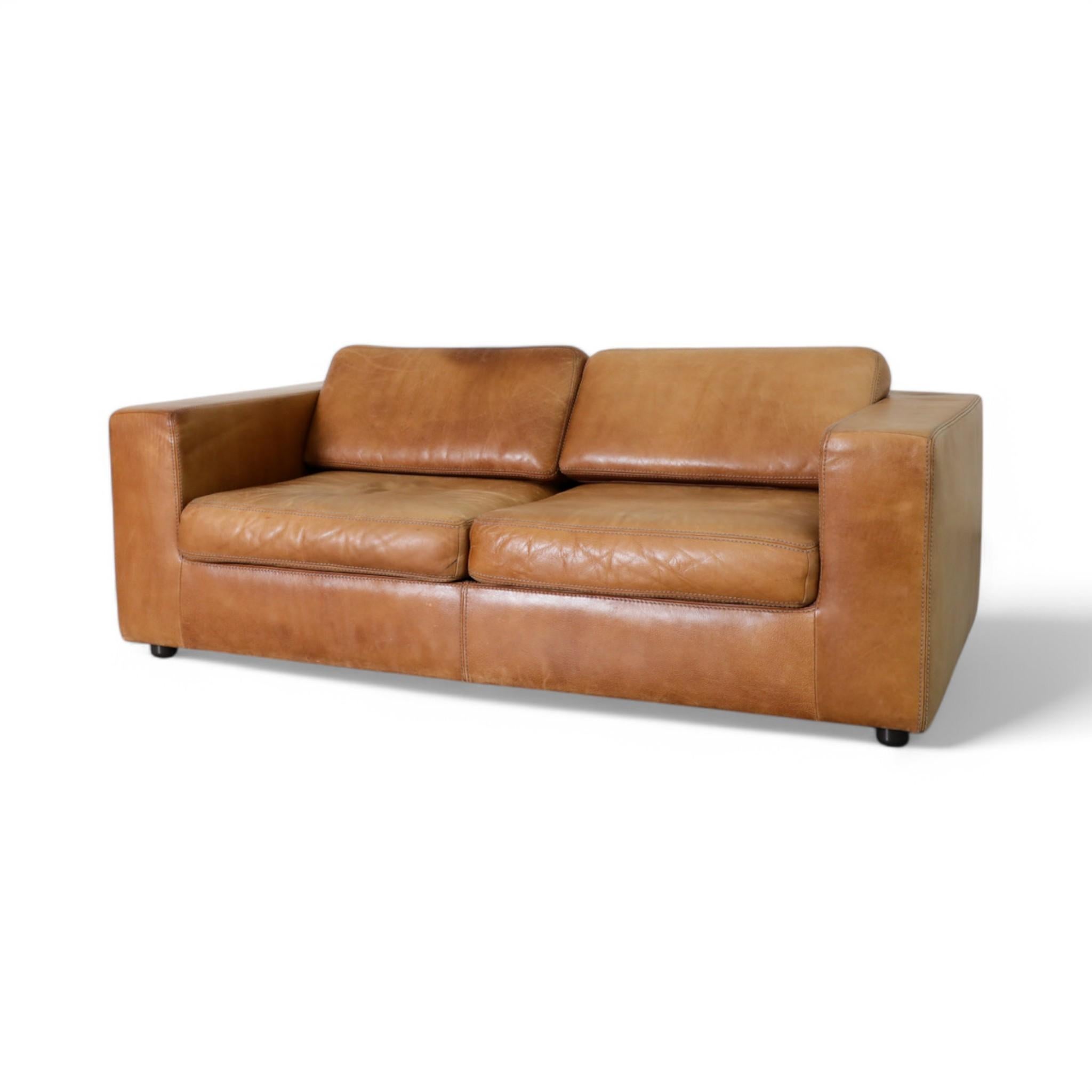 Fin du 20e siècle Causeuse en cuir vintage cognac par Durlet en vente