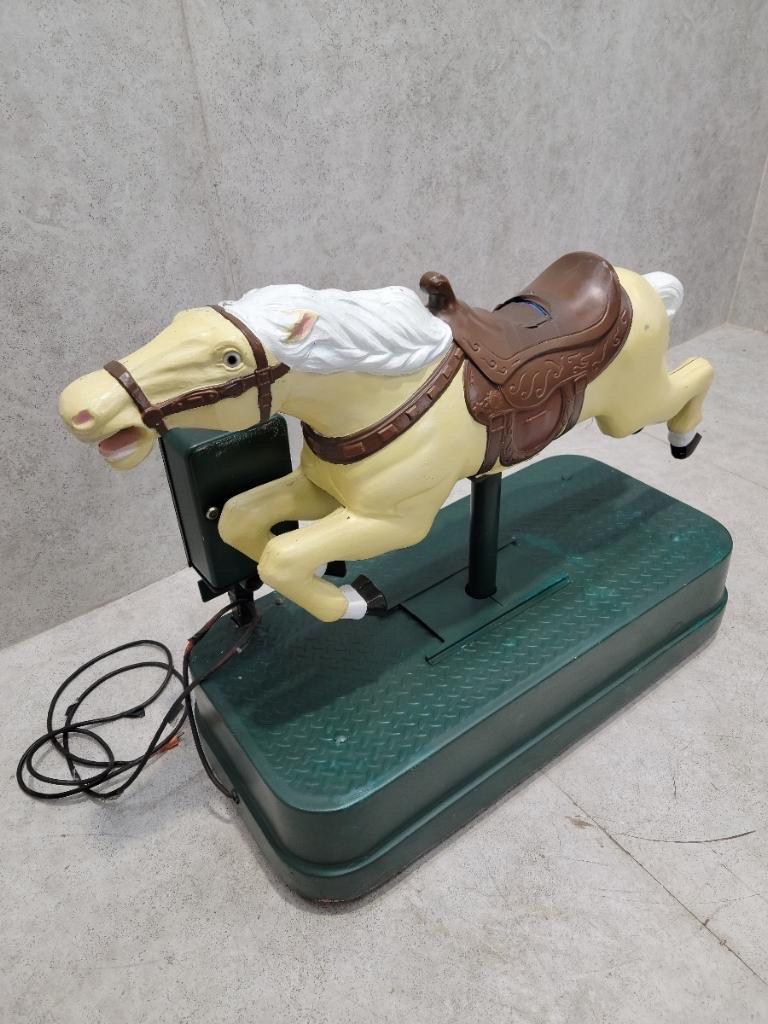 Vintage Coin Operated Carousel Horse Ride

Classic American Vintage 25 Cent Coin Operated Carousel Horse Children's Ride By Amusement Equipment Mfg. Ltd. 

Eldon, MO

All Original, Operational When Plugged in, Not Set for Coin Rides but can