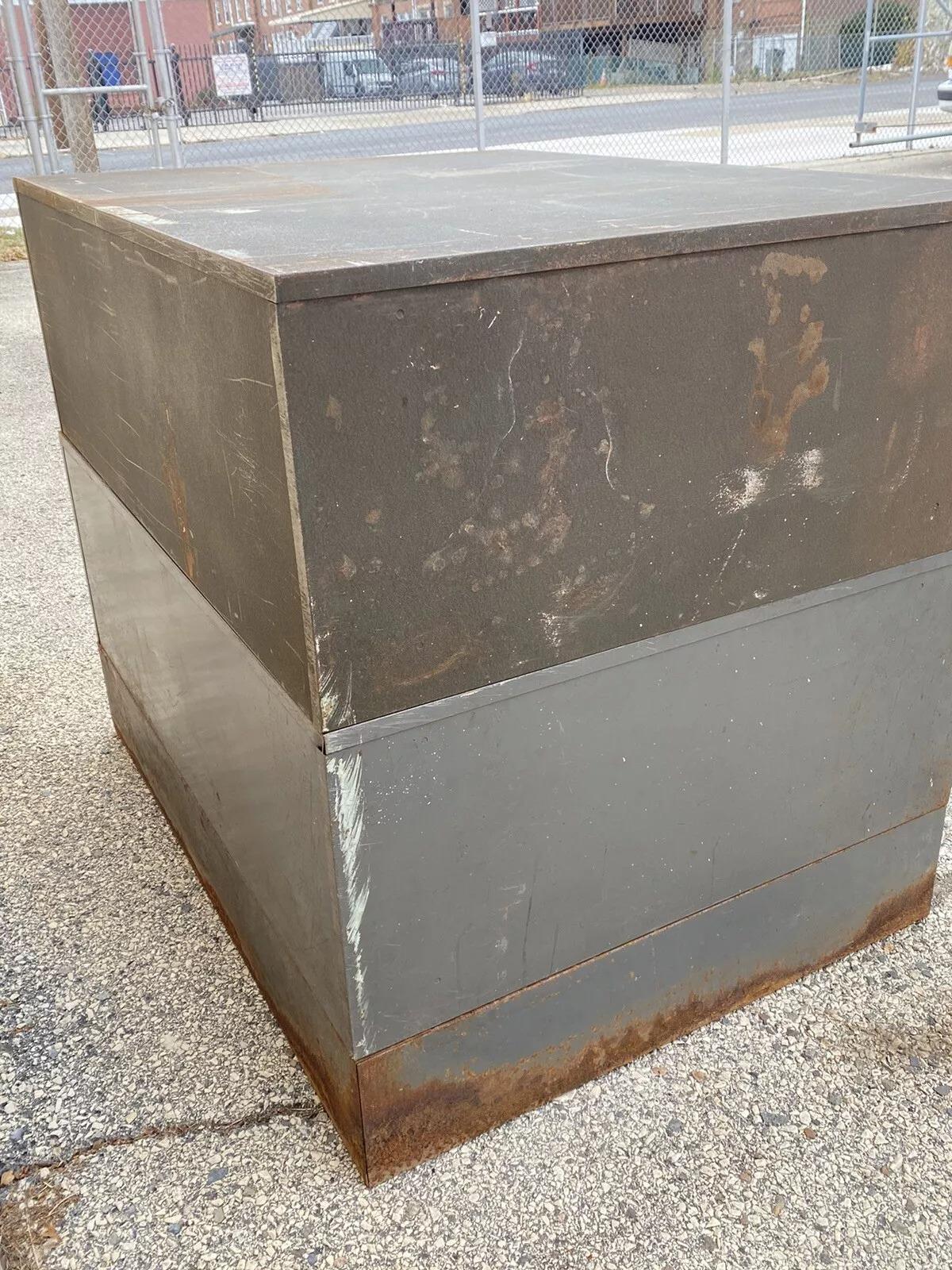 Archivador plano apilable vintage Cole Steel Metal Industrial con 10 cajones en venta 3