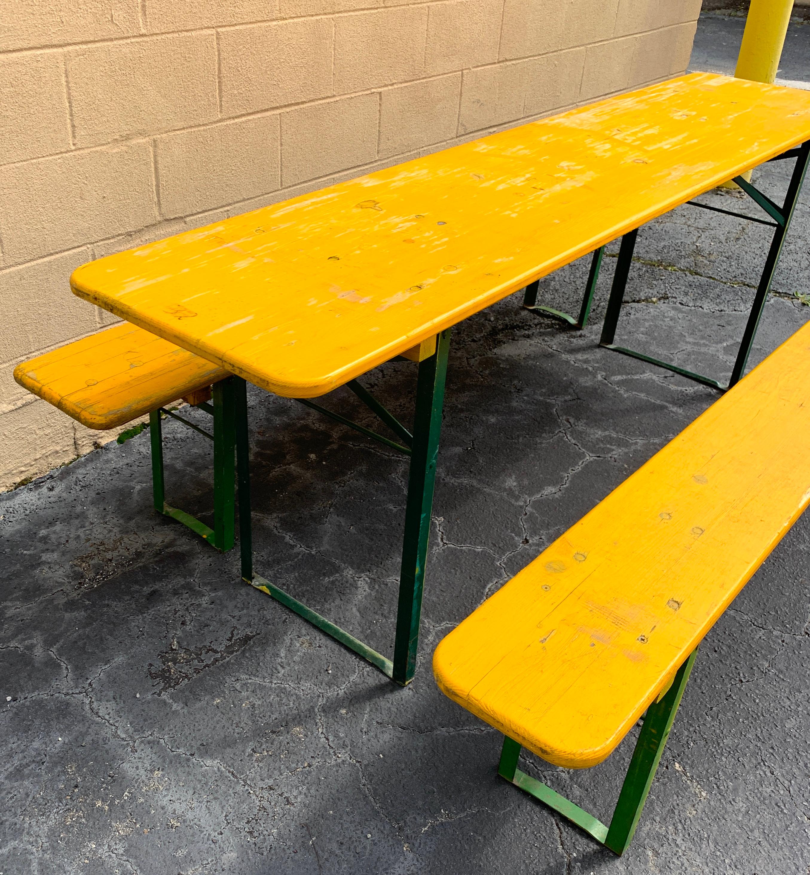 beeryard table