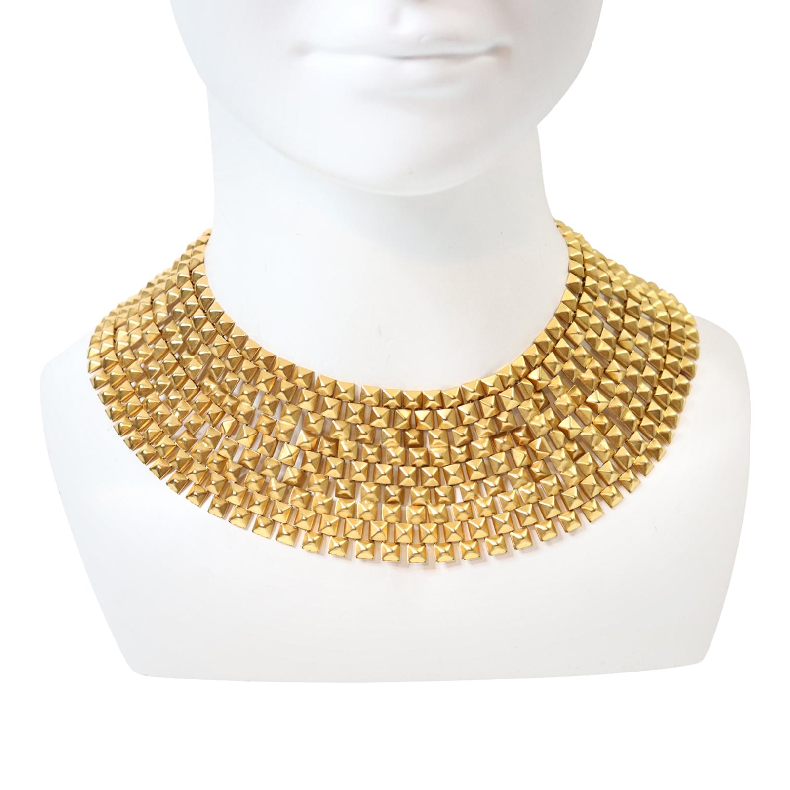 Collana vintage con collare in tonalità oro, circa anni '80 in vendita 2