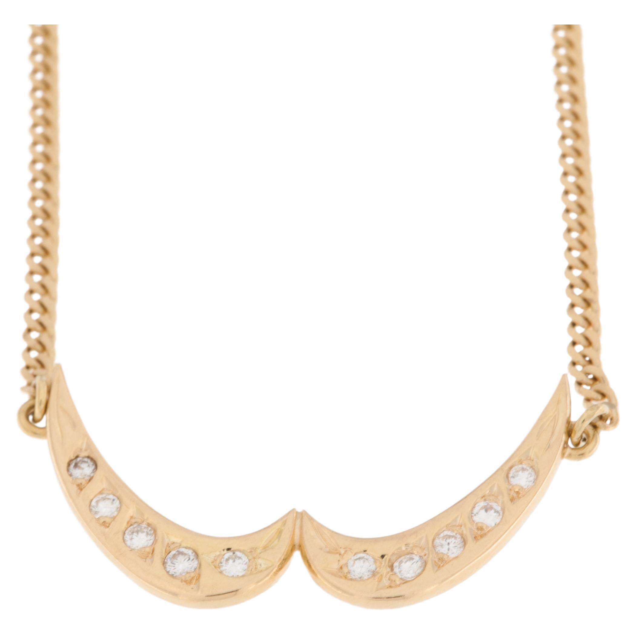 Vintage Collar Shape Necklace 18kt Yellow Gold with Diamonds For Sale