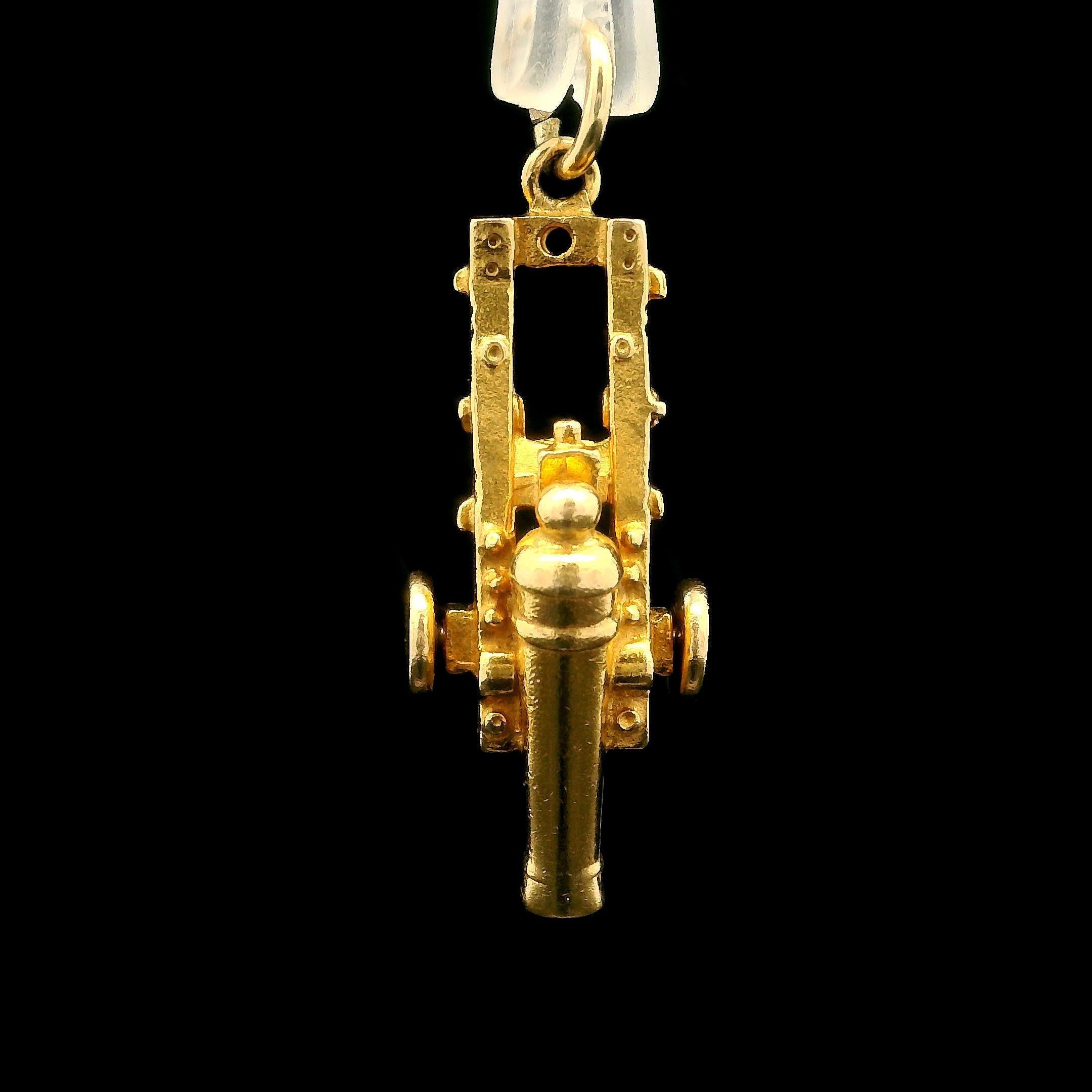 da uomo o donna Ciondolo vintage da collezione in oro giallo 14k con canone dettagliato 3D e base in vendita