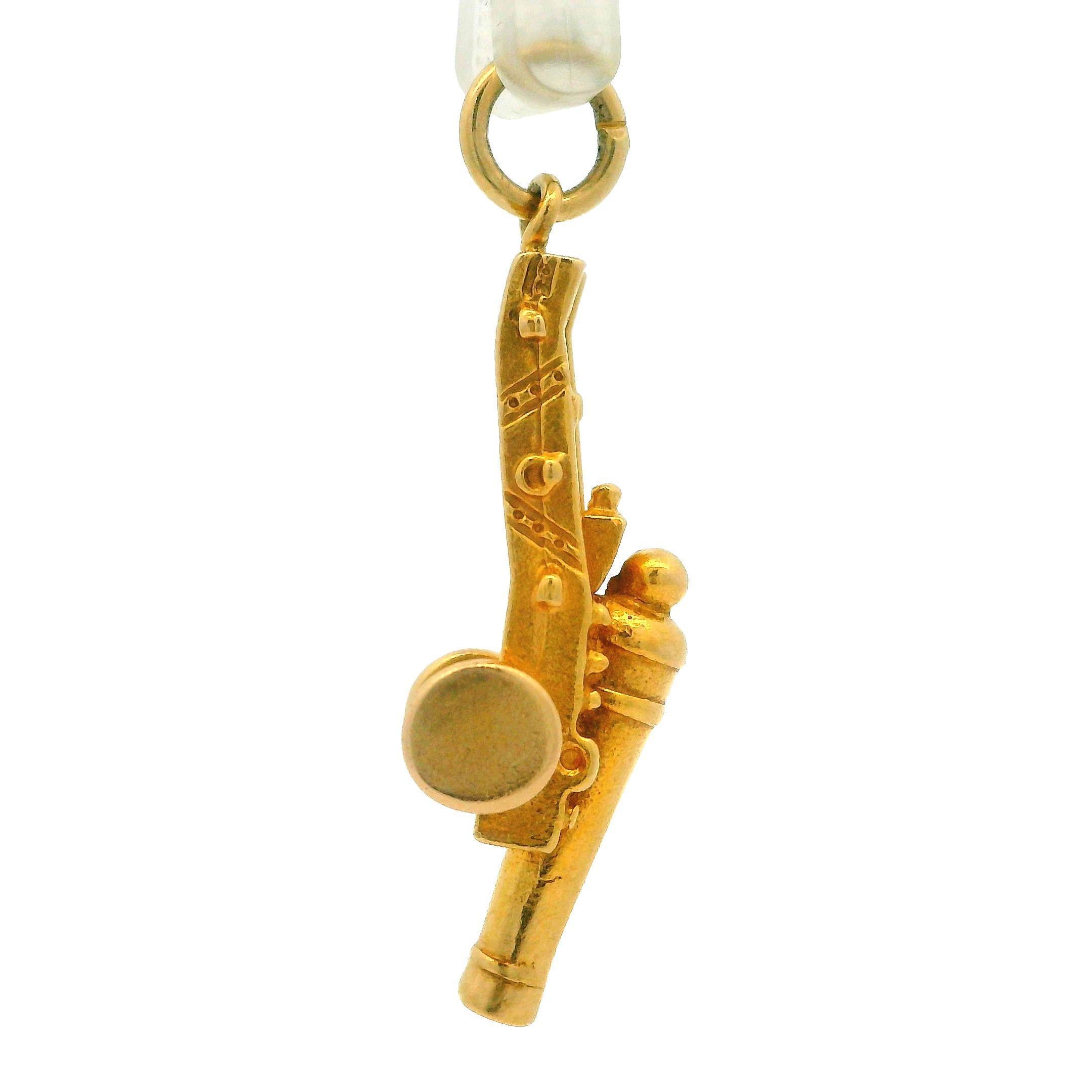 Ciondolo vintage da collezione in oro giallo 14k con canone dettagliato 3D e base in vendita 4
