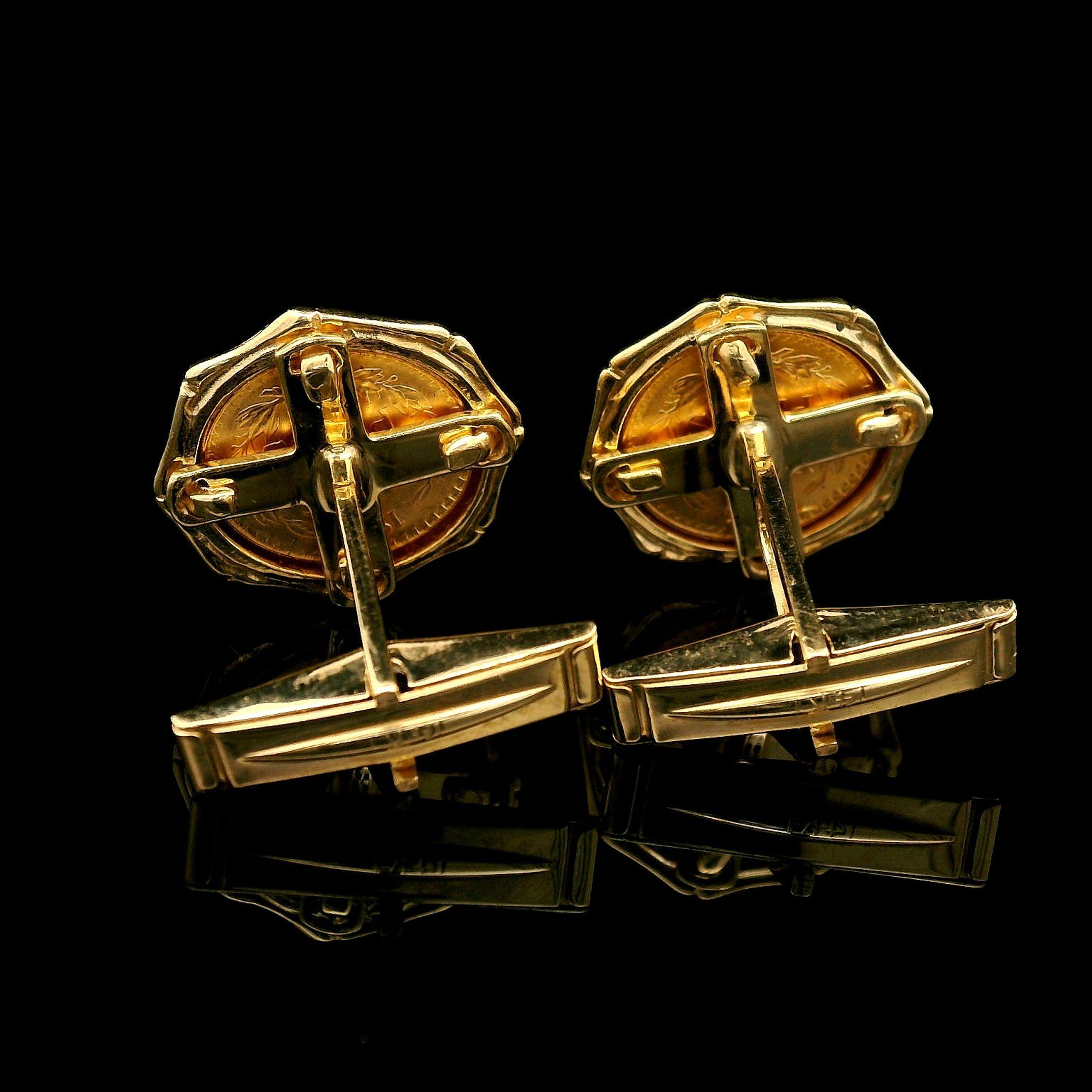 Men's Vintage Collectable 20k Yellow Gold Estados Unidos Mexcanos Dos Pesos Cufflinks For Sale