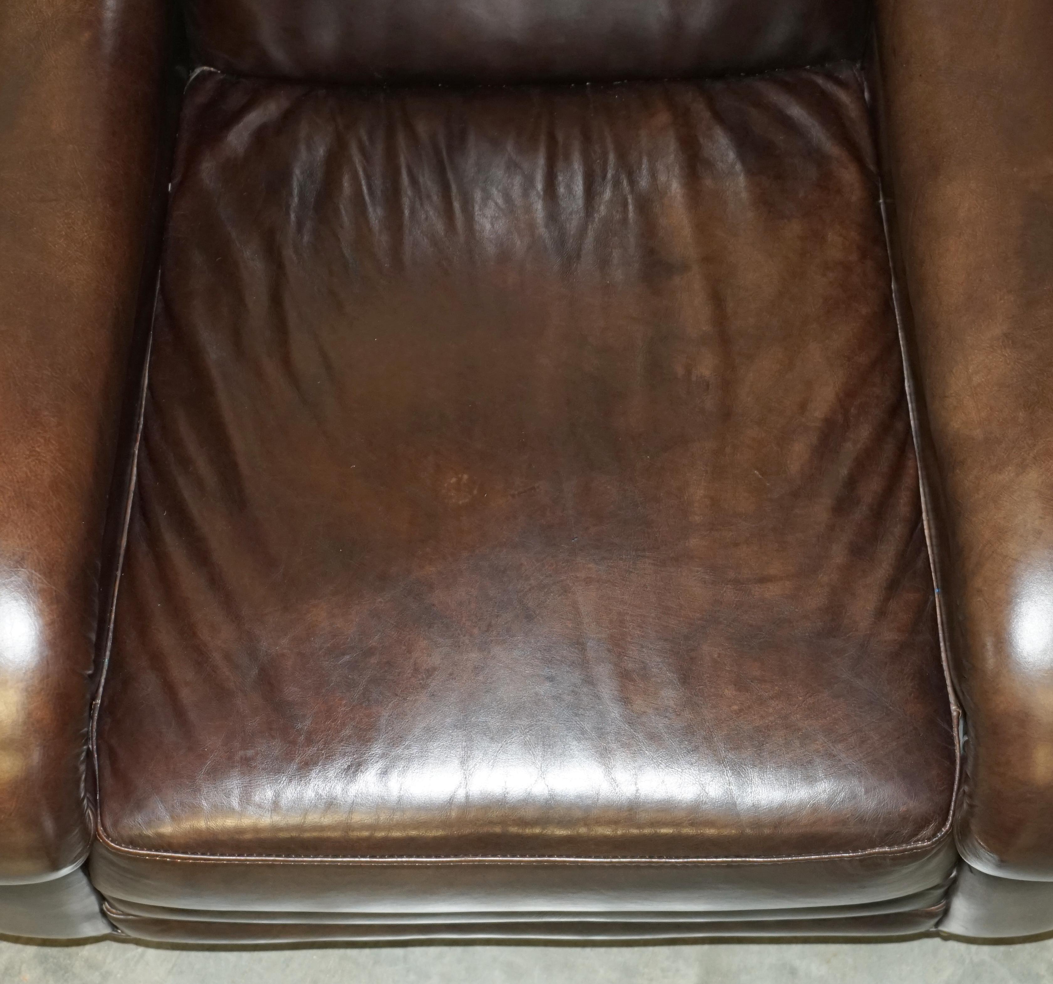 ViNTAGE COLLECTABLE DISCONTINUED AGED HERITAGE BROWN LEATHER CLUB ARMCHAIR For Sale 8