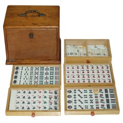 ViNTAGE COLLECTABLE MAHJONG CIRCA 1960'S CHINESE EXPORT PERIOD HAND CARVED CASE