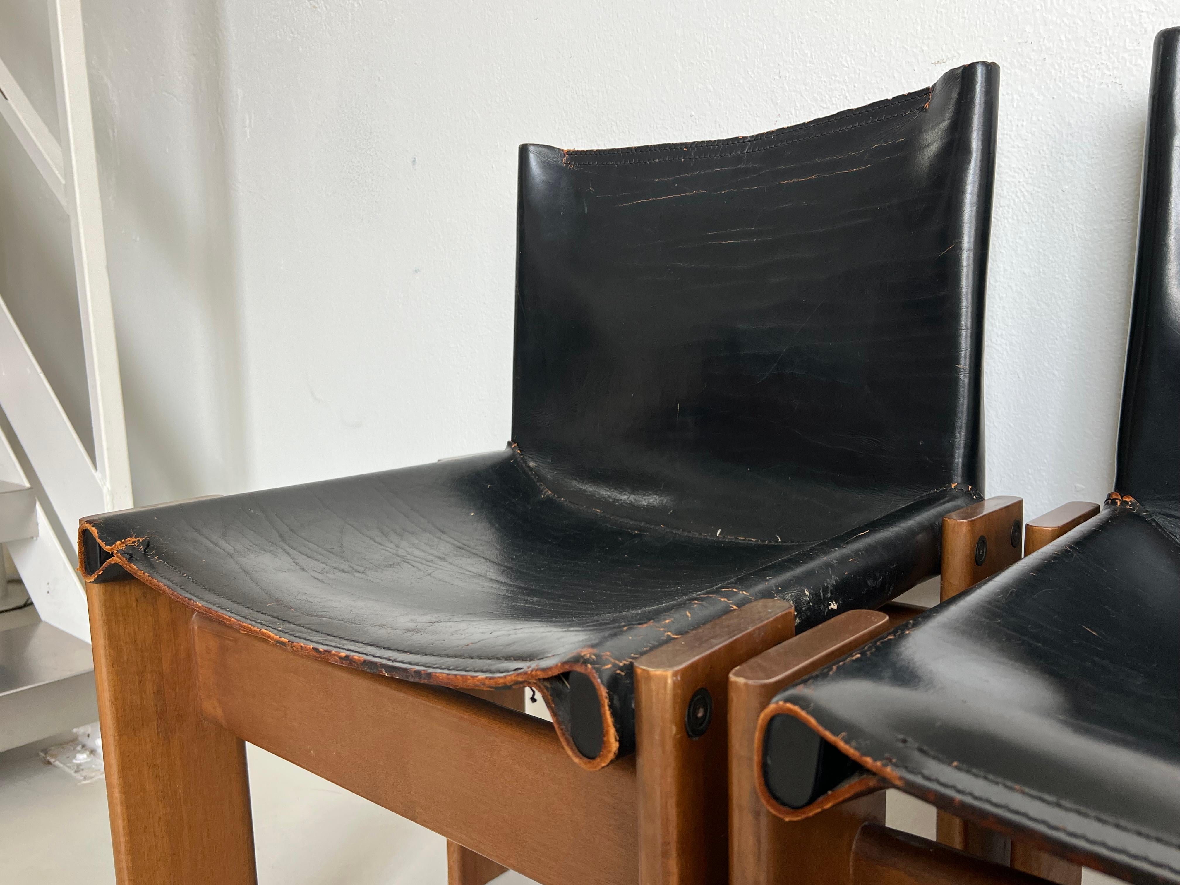 Vintage, sammelbar, schwarz Italienische Mönch-Esszimmerstühle von Afra & Tobia Scarpa im Angebot 4