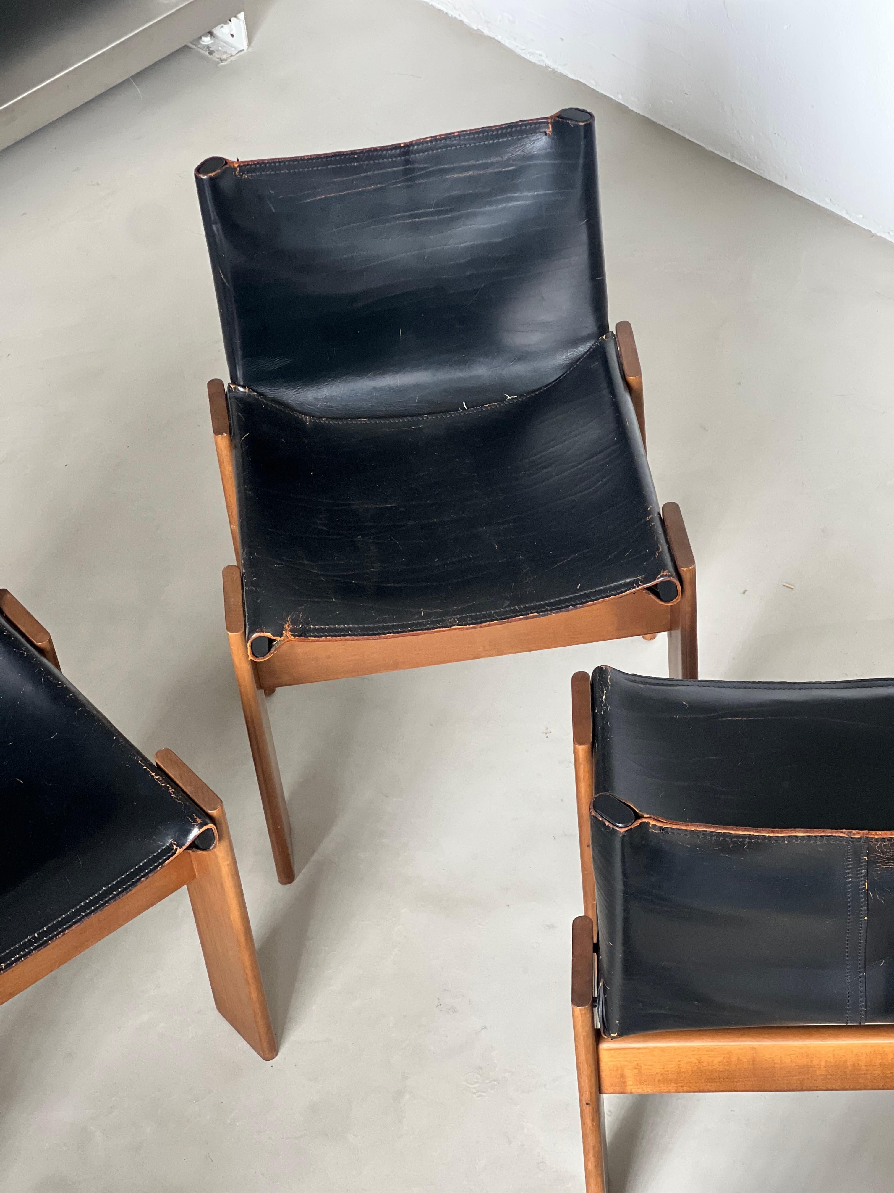 Vintage, sammelbar, schwarz Italienische Mönch-Esszimmerstühle von Afra & Tobia Scarpa im Angebot 12