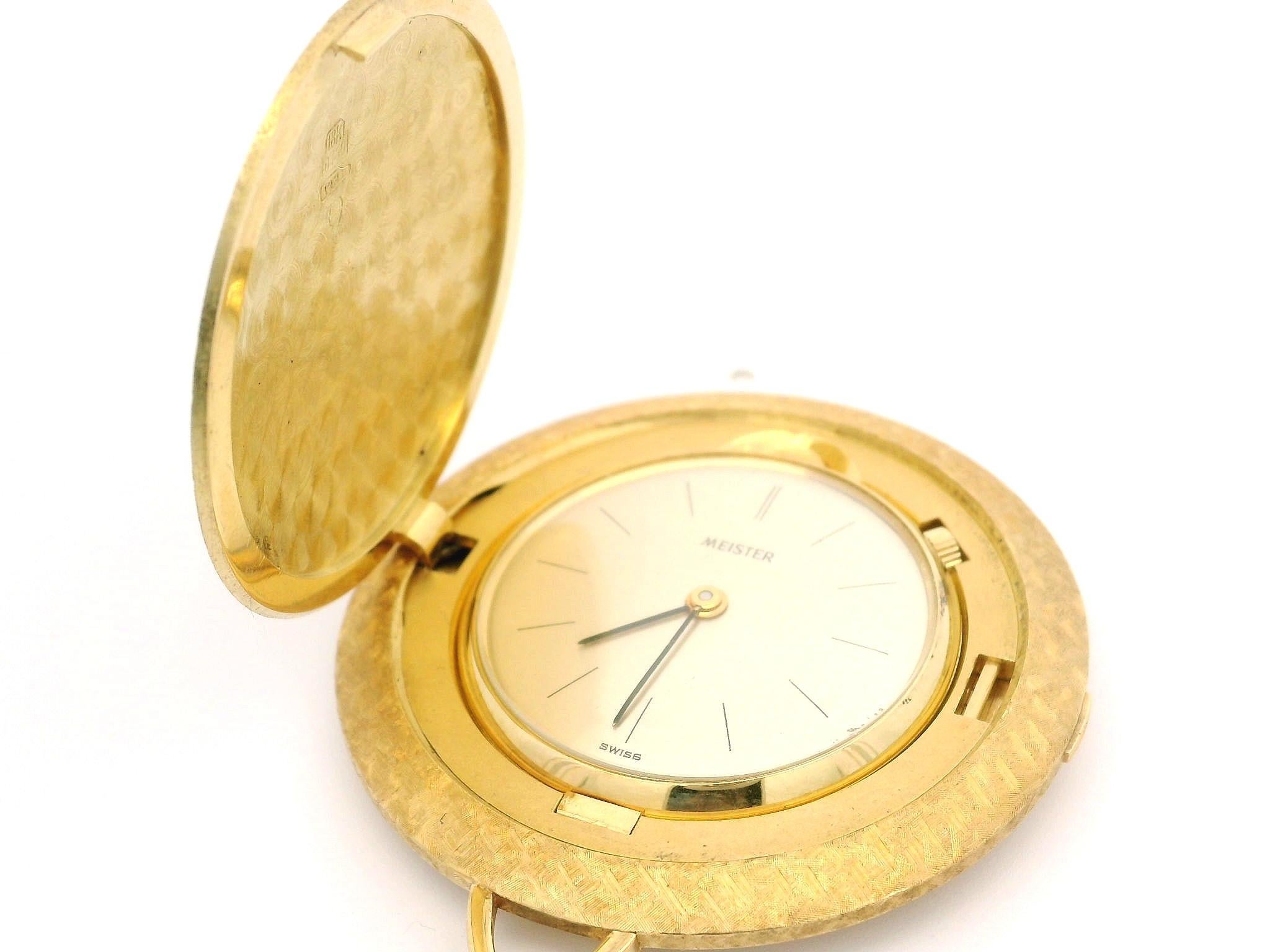 Vintage Collectible Meister 18k Gold Florentine Hammered Finish Desk Coin Watch For Sale 2