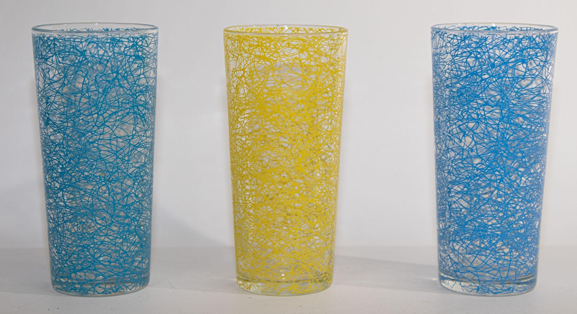 Vintage Collectible Retro Highball Spaghetti Tumblers Set of 3 Blue and Yellow For Sale 12