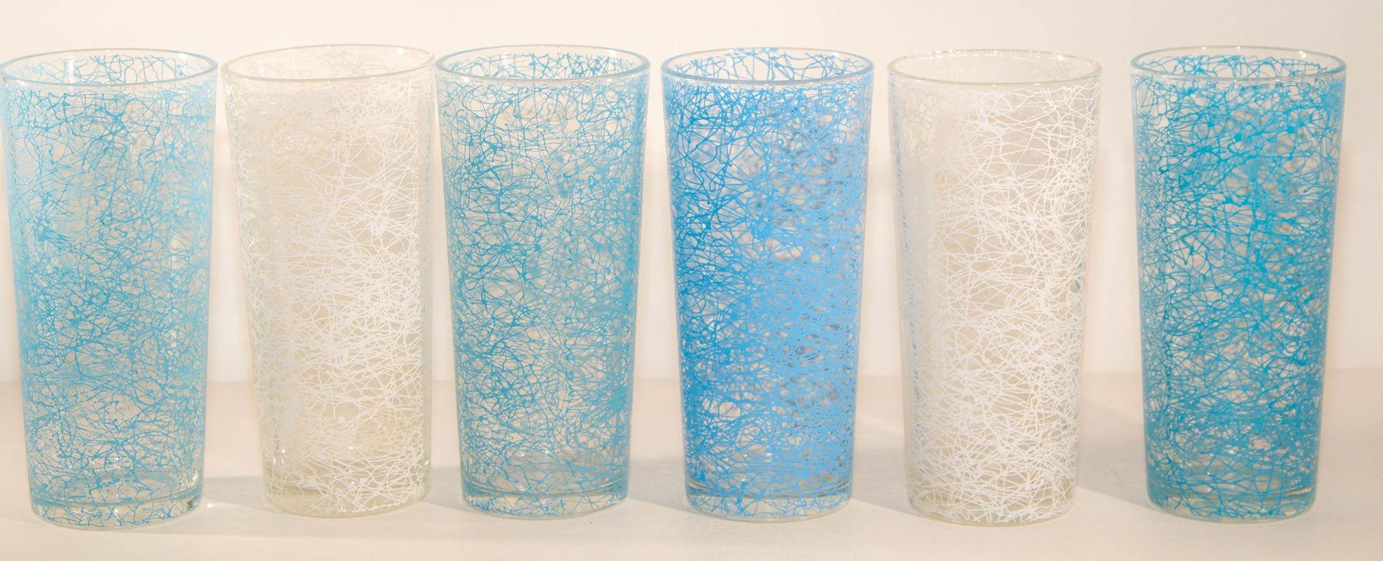 Mid-Century Modern Vintage Collectible Retro Highball Spaghetti Tumblers Set of 6 Blue and White For Sale