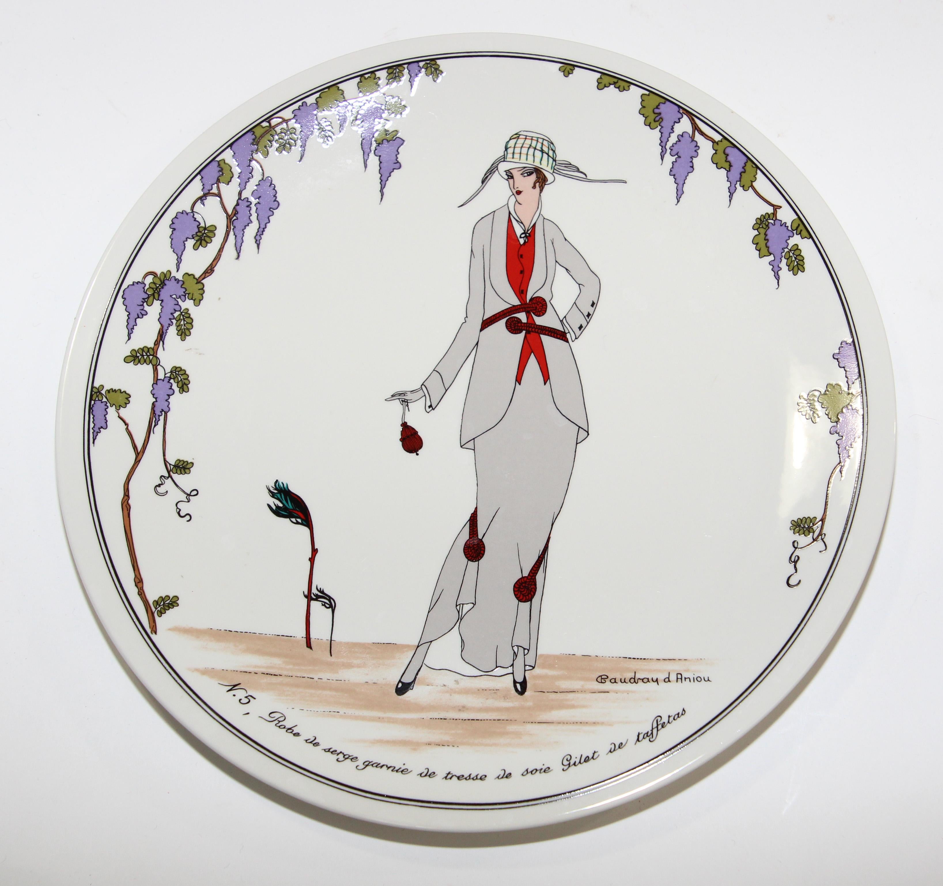 Vintage Villeroy and Boch China 1900 Art Deco design.
Collectible Villeroy & Boch Plates design 1900,
Villeroy & Boch Design 1900 Porcelain collection.
The subjects are taken from ancient lithographies and are signed by different artists.
Plate