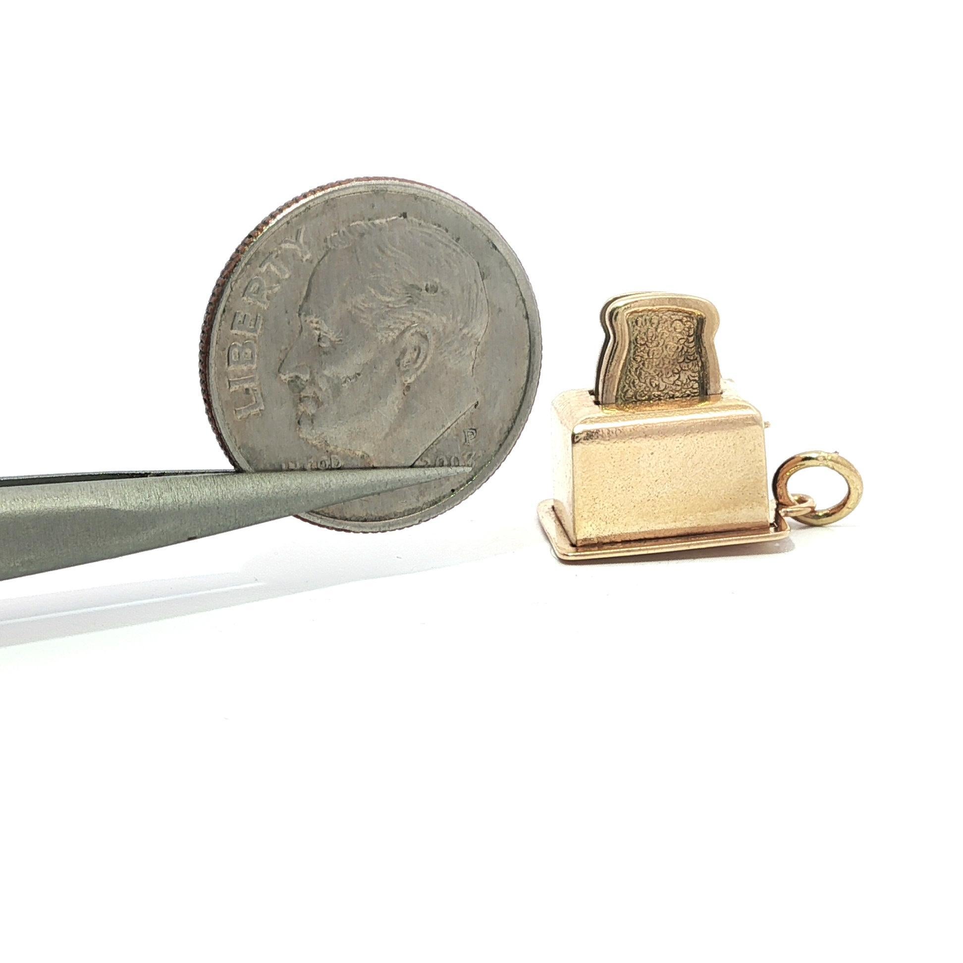 Vintage Collectible Gelbgold Toaster Brot Funktionelle Charm Anhänger im Angebot 2