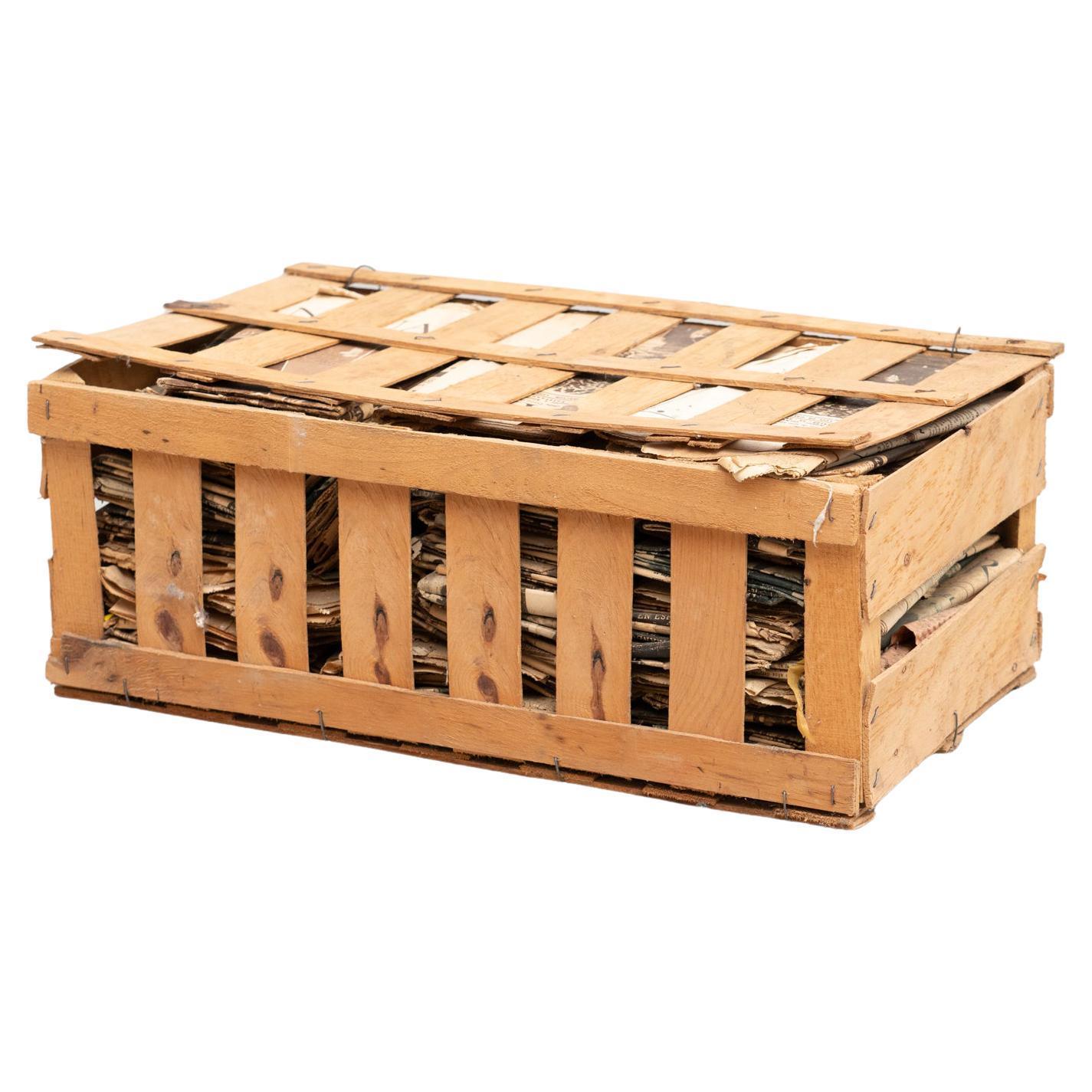  Step into the past with this remarkable vintage collection of antique newspapers, housed in a wooden box. Featuring editions of the renowned Cataluña newspaper La Vanguardia from the 1940s, this collection offers a captivating glimpse into history.