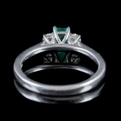 Vintage Colombian Emerald Diamond Trilogy Ring 18 Carat Gold Emerald, circa 1962
