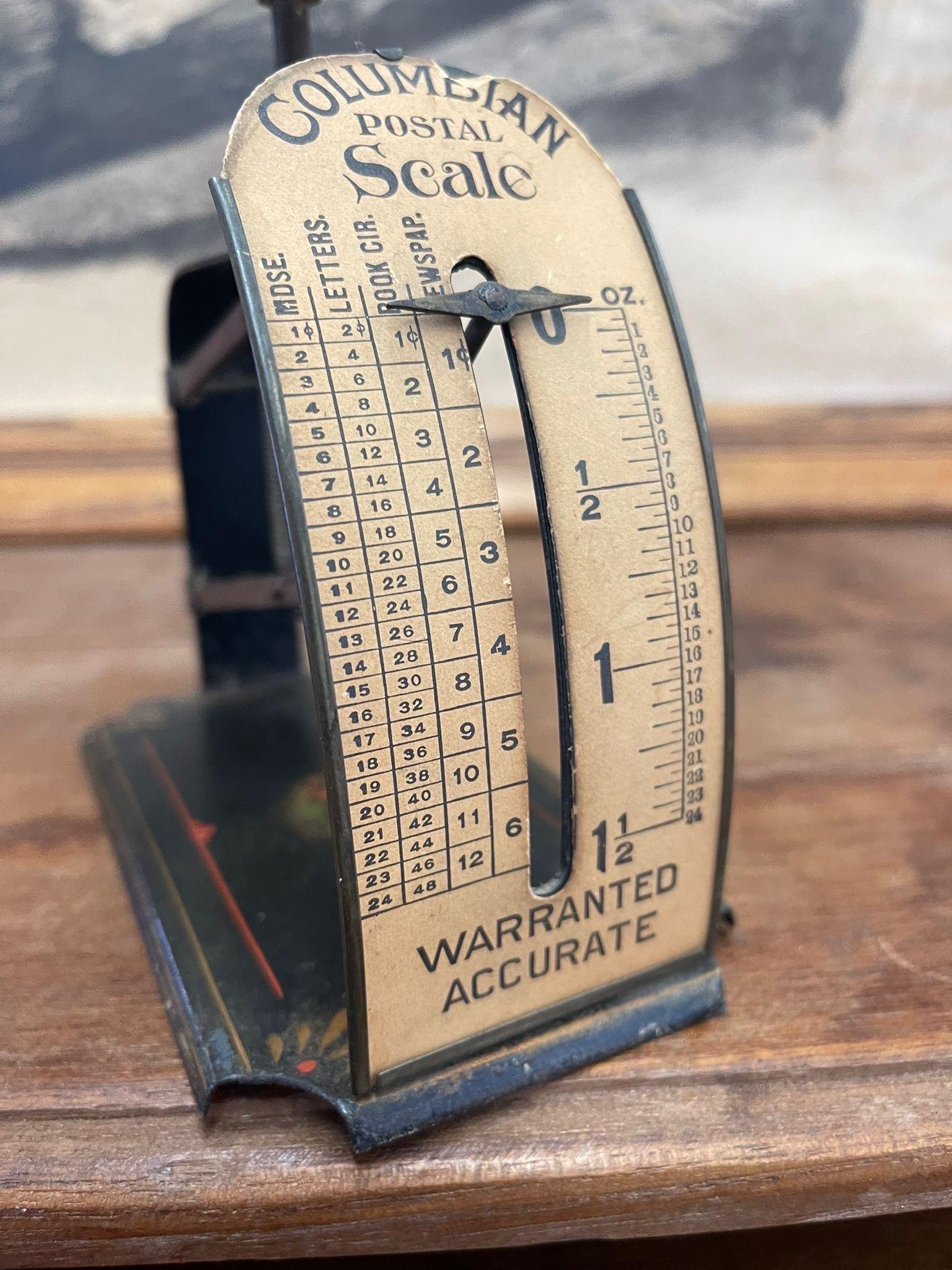 Mid-Century Modern Vintage Colombian Postal Scale. For Sale