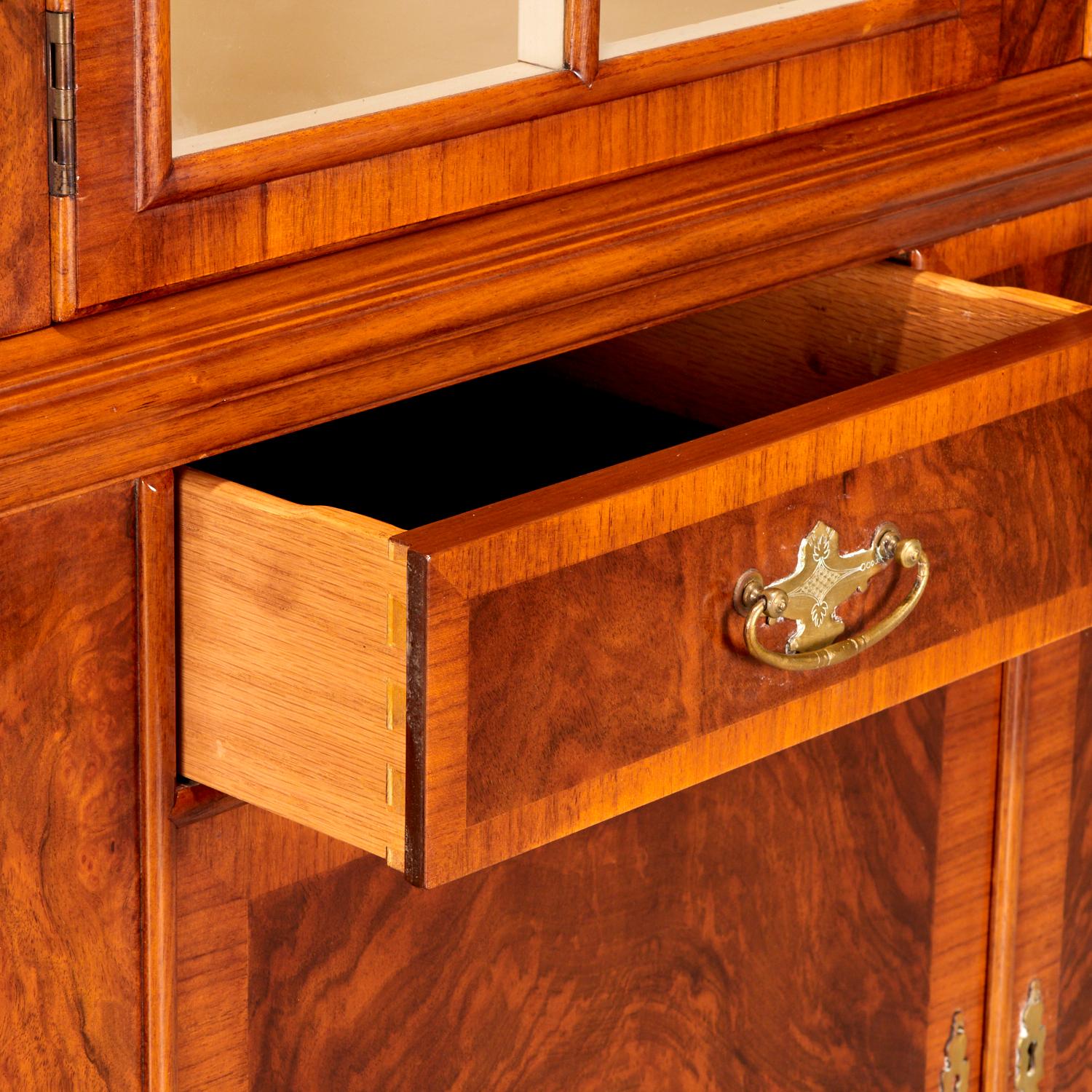 American Vintage Colonial Revival Burl Wood Bookcase/Display Cabinet