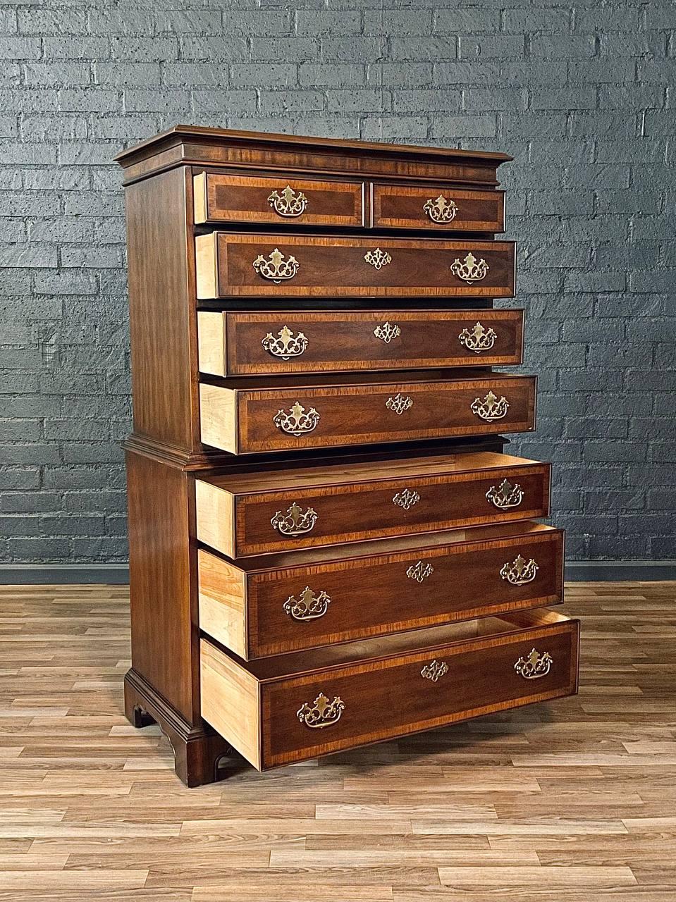Vintage Colonial Revival Style Mahogany Highboy Dresser by Drexel In Good Condition In Los Angeles, CA