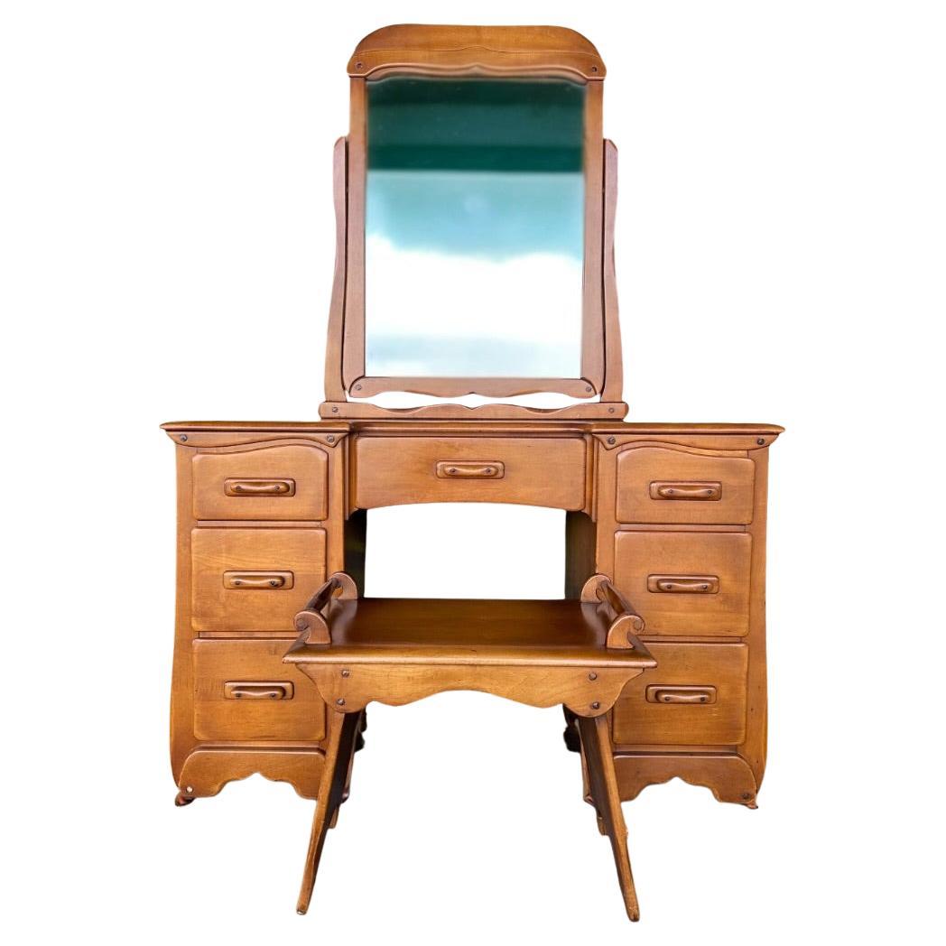 Bureau de toilette vintage Coloni en érable massif avec trou de genou