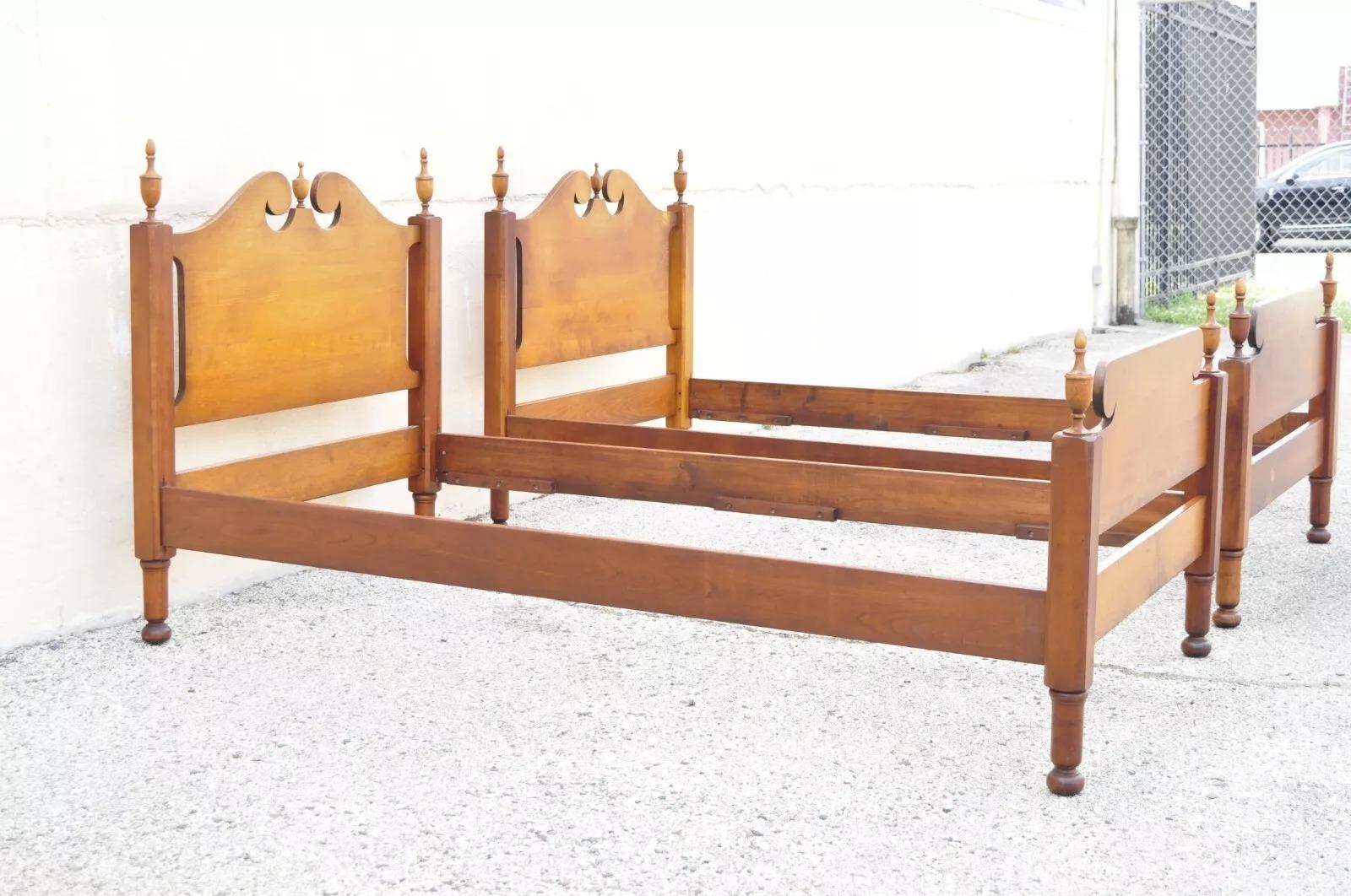 Vintage Colonial Style Maple Wood Urn Finial Twin Single Beds - a Pair 4