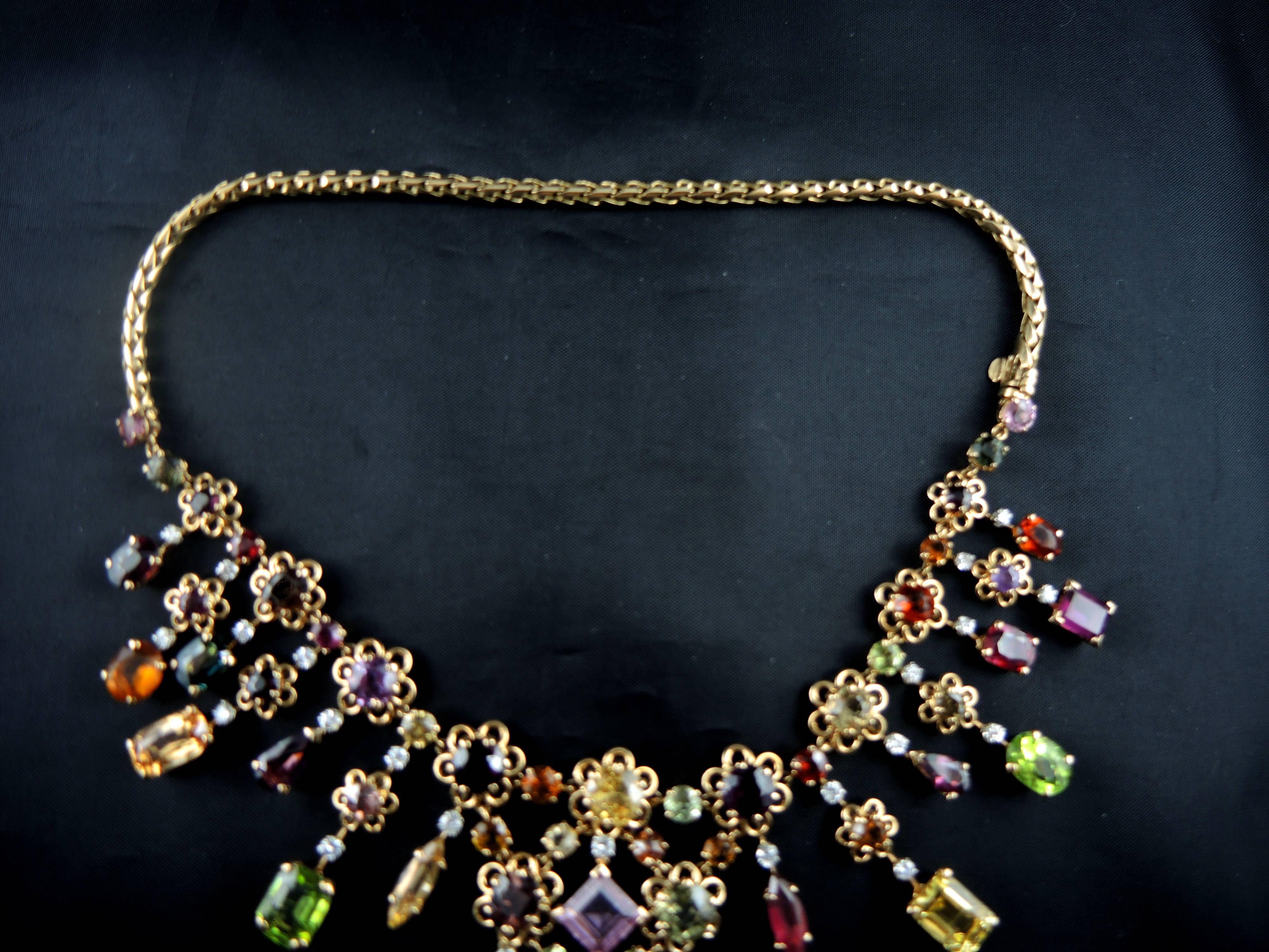 Vintage Colored Stones and Gold French Necklace, circa 1950 For Sale 2