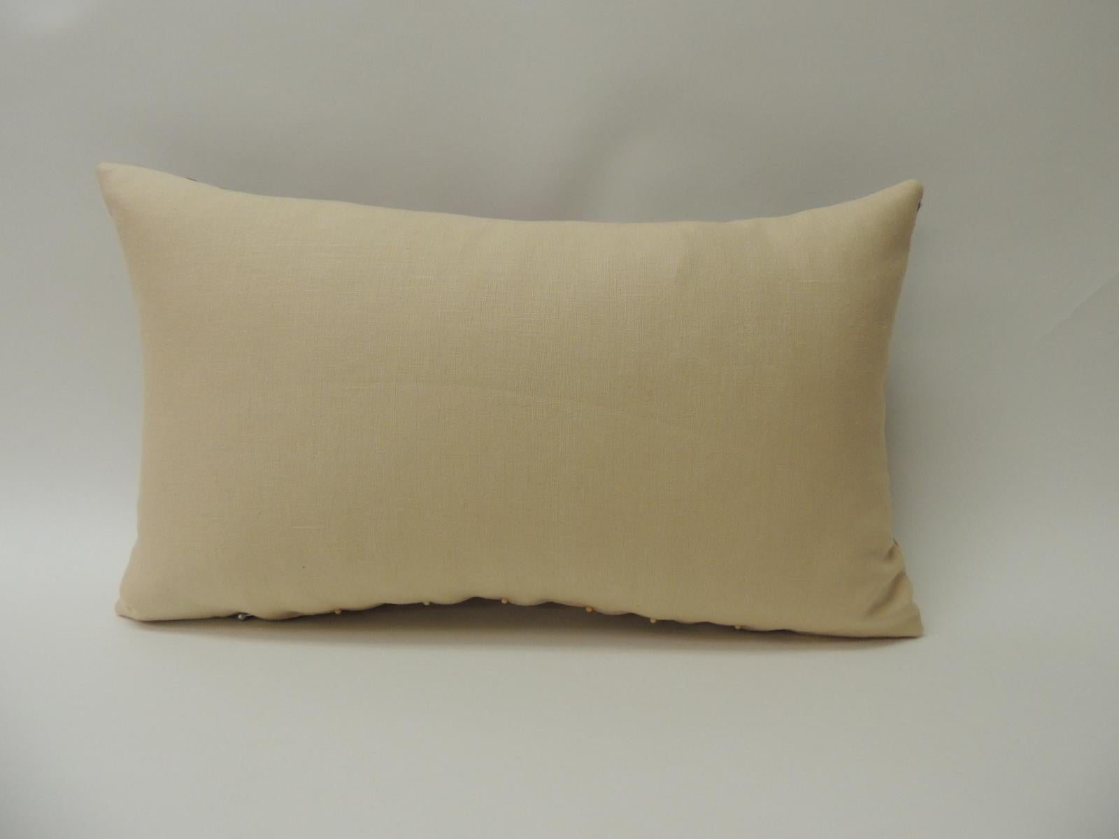 outdoor lumbar pillows