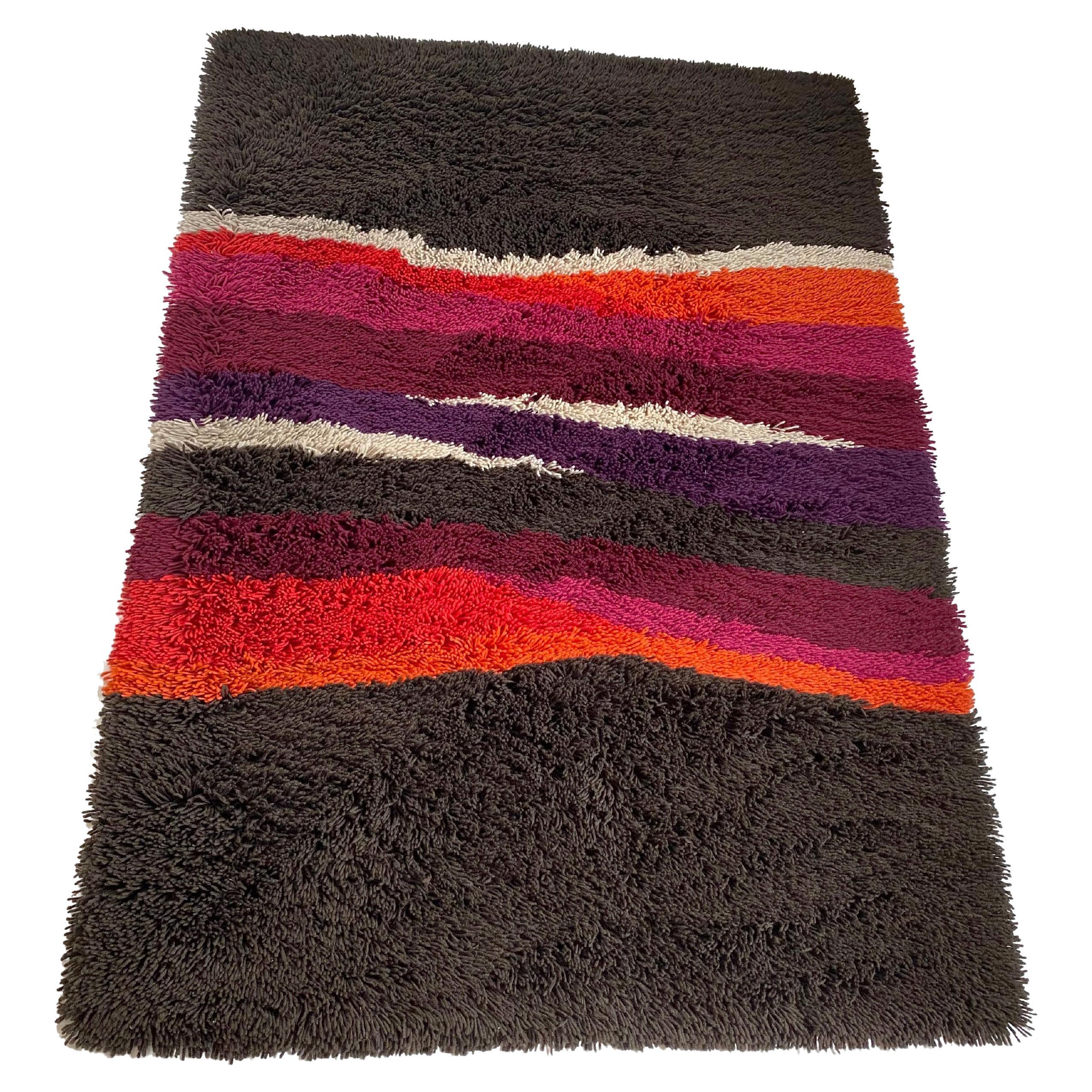 Tapis à poils hauts vintage à rayures colorées de style Panton par Desso, Pays-Bas, 1970 en vente